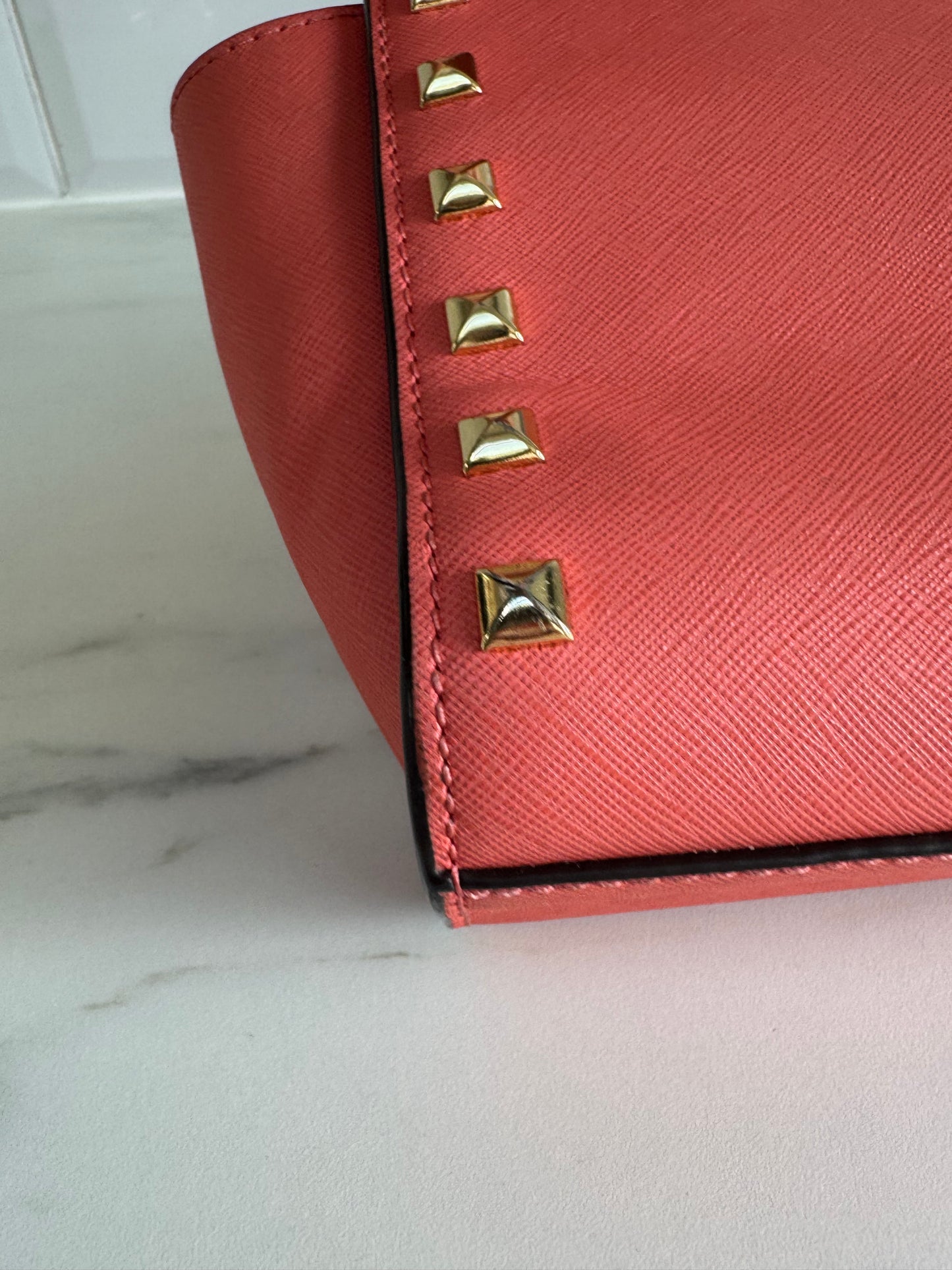 Michael Kors Selma Bag - Coral