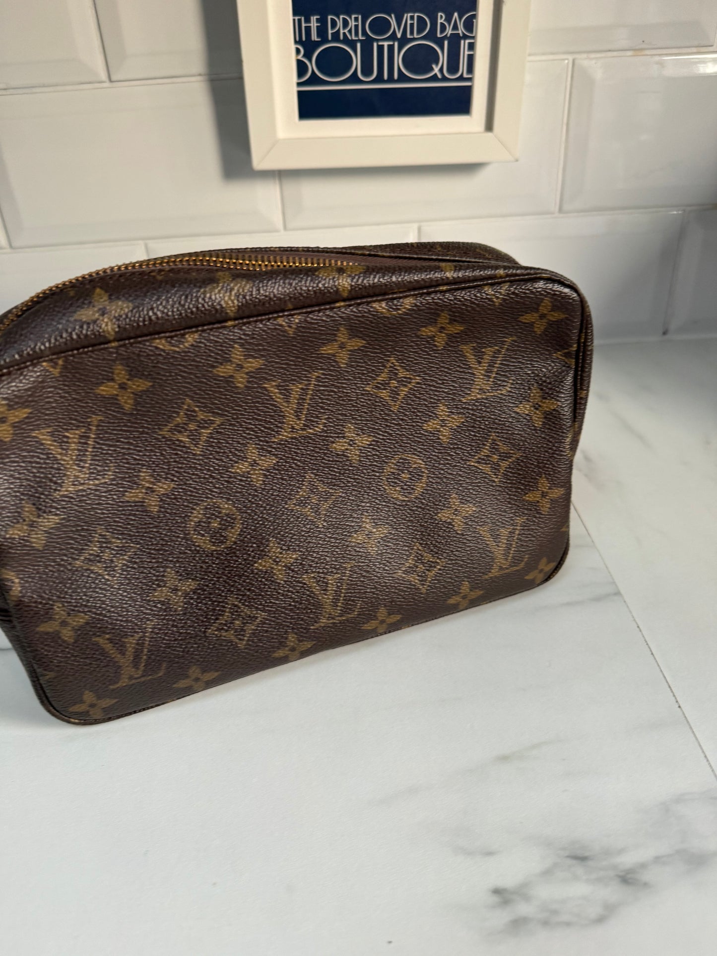 Louis Vuitton Trousse 23 - Monogram