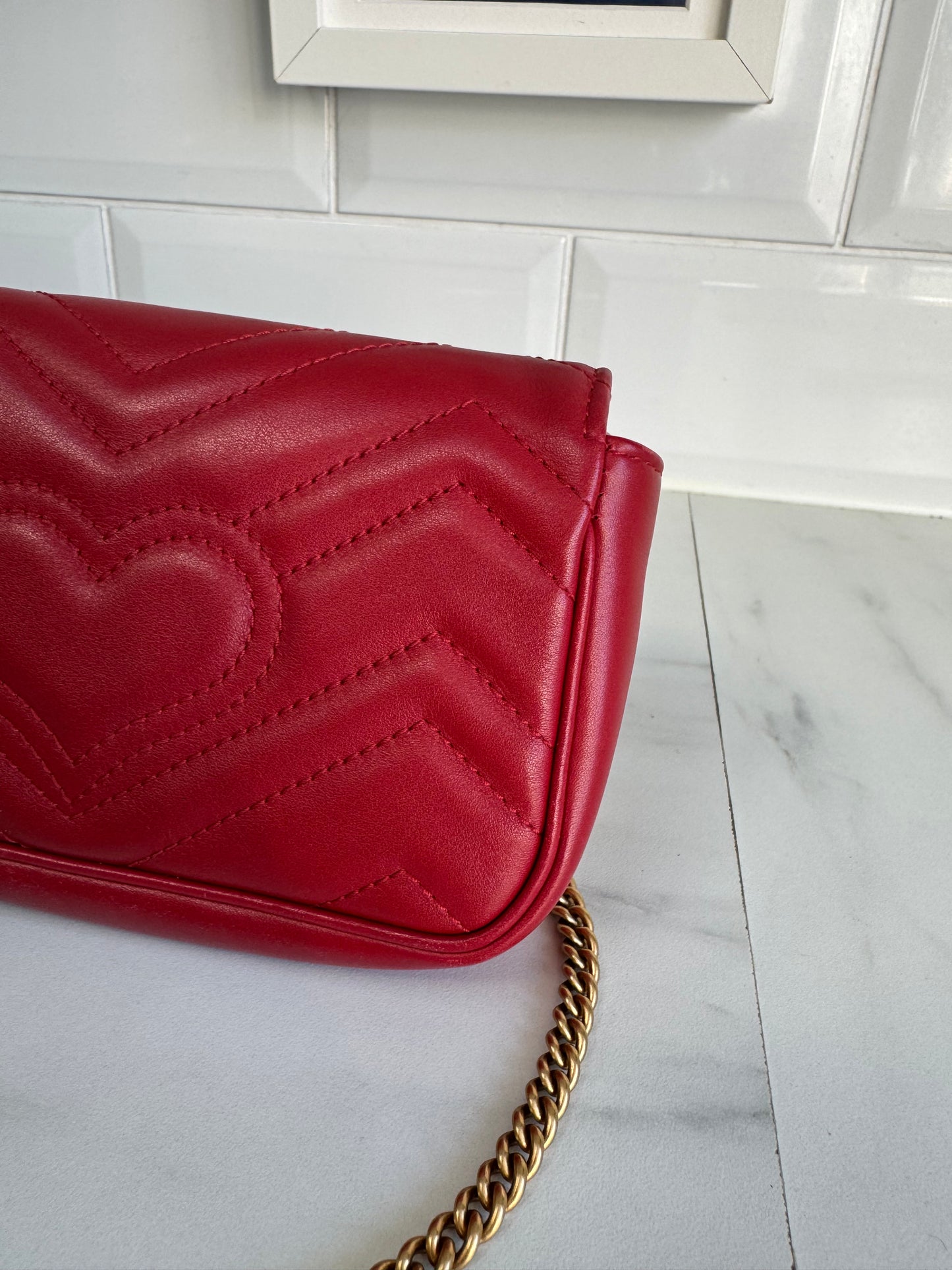 Gucci Super Mini Marmont - Red