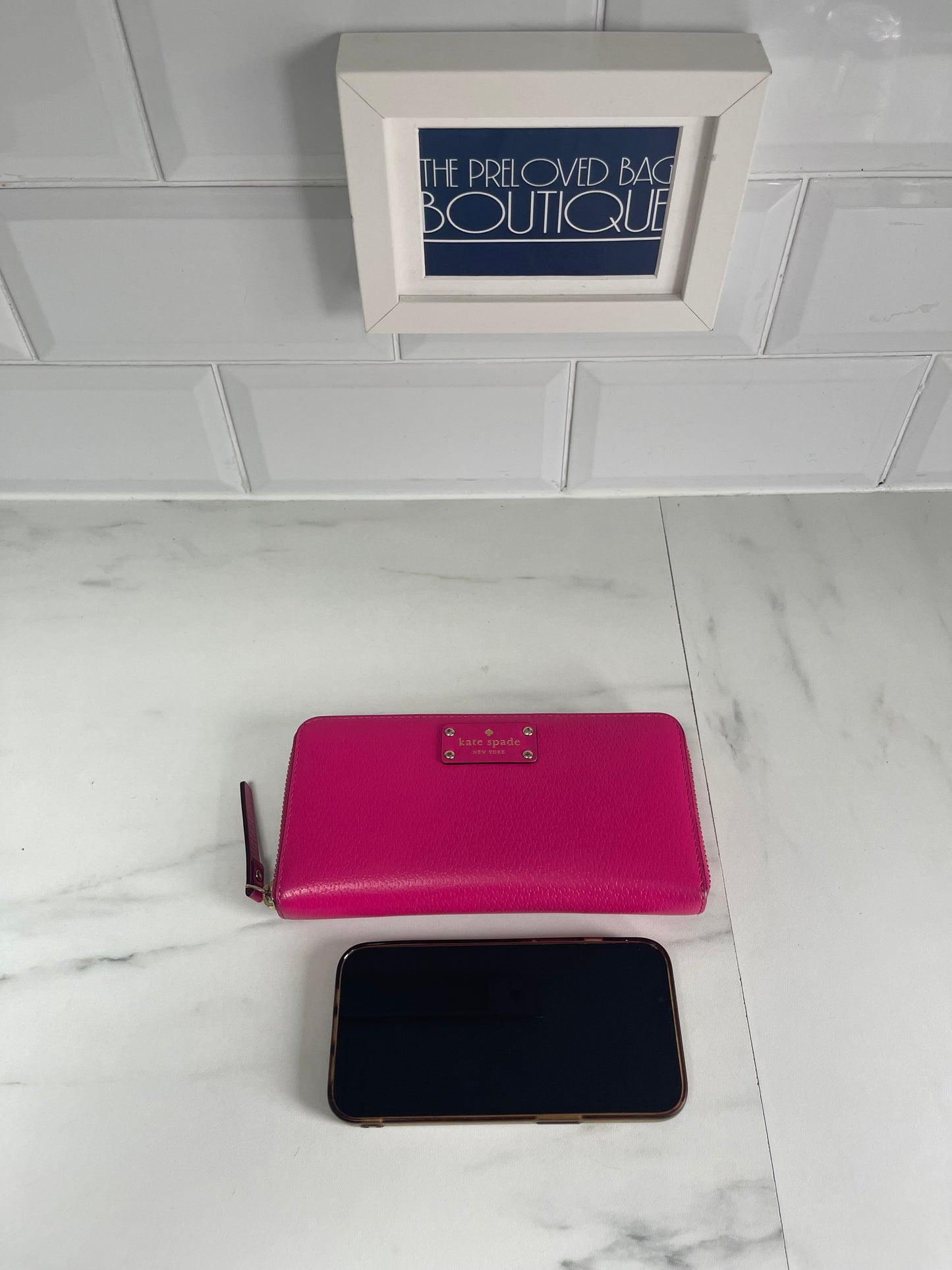 Kate Spade Long Zip Around wallet - Pink