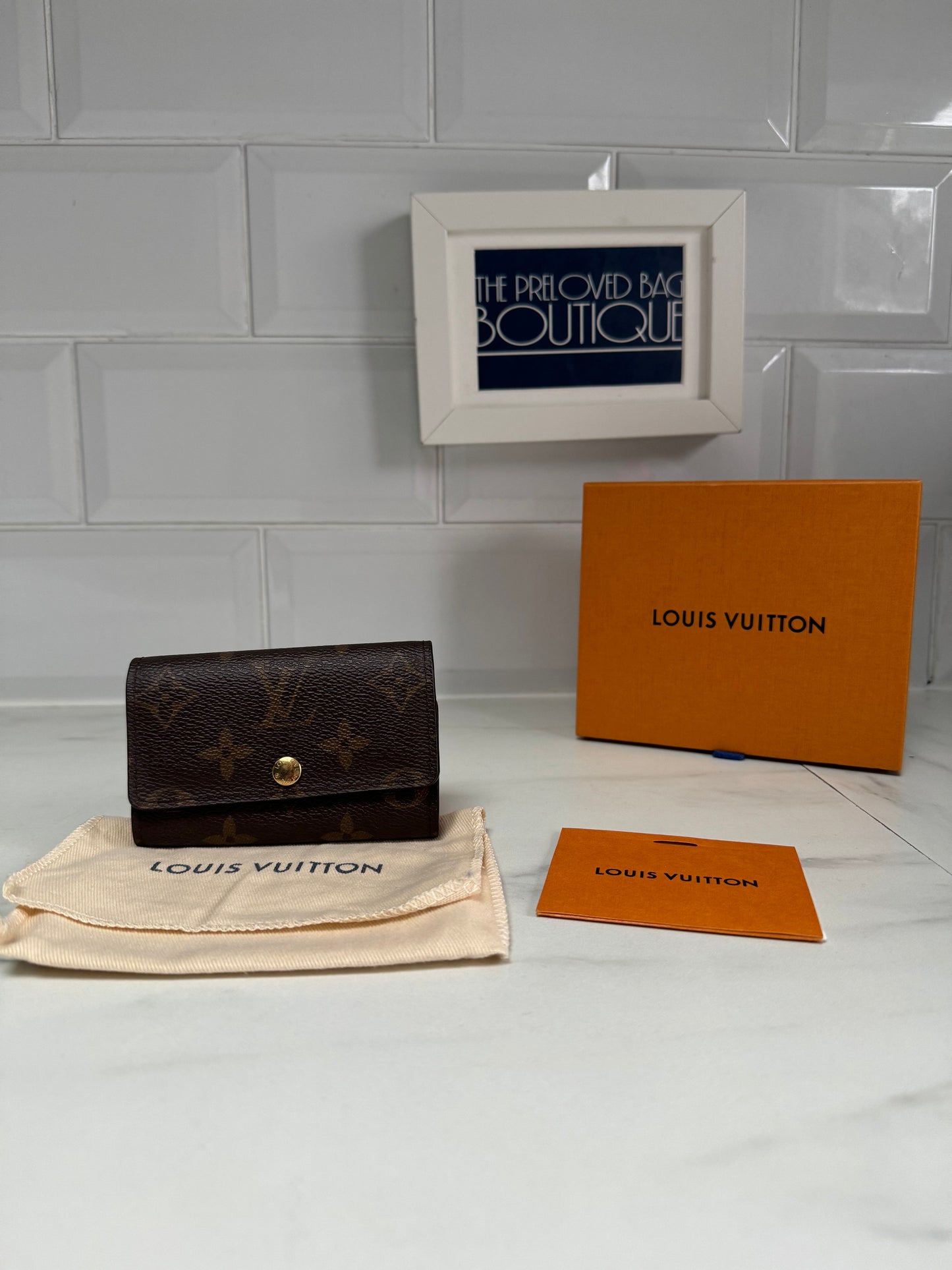 Louis Vuitton 6 Key Holder - Monogram (brown)