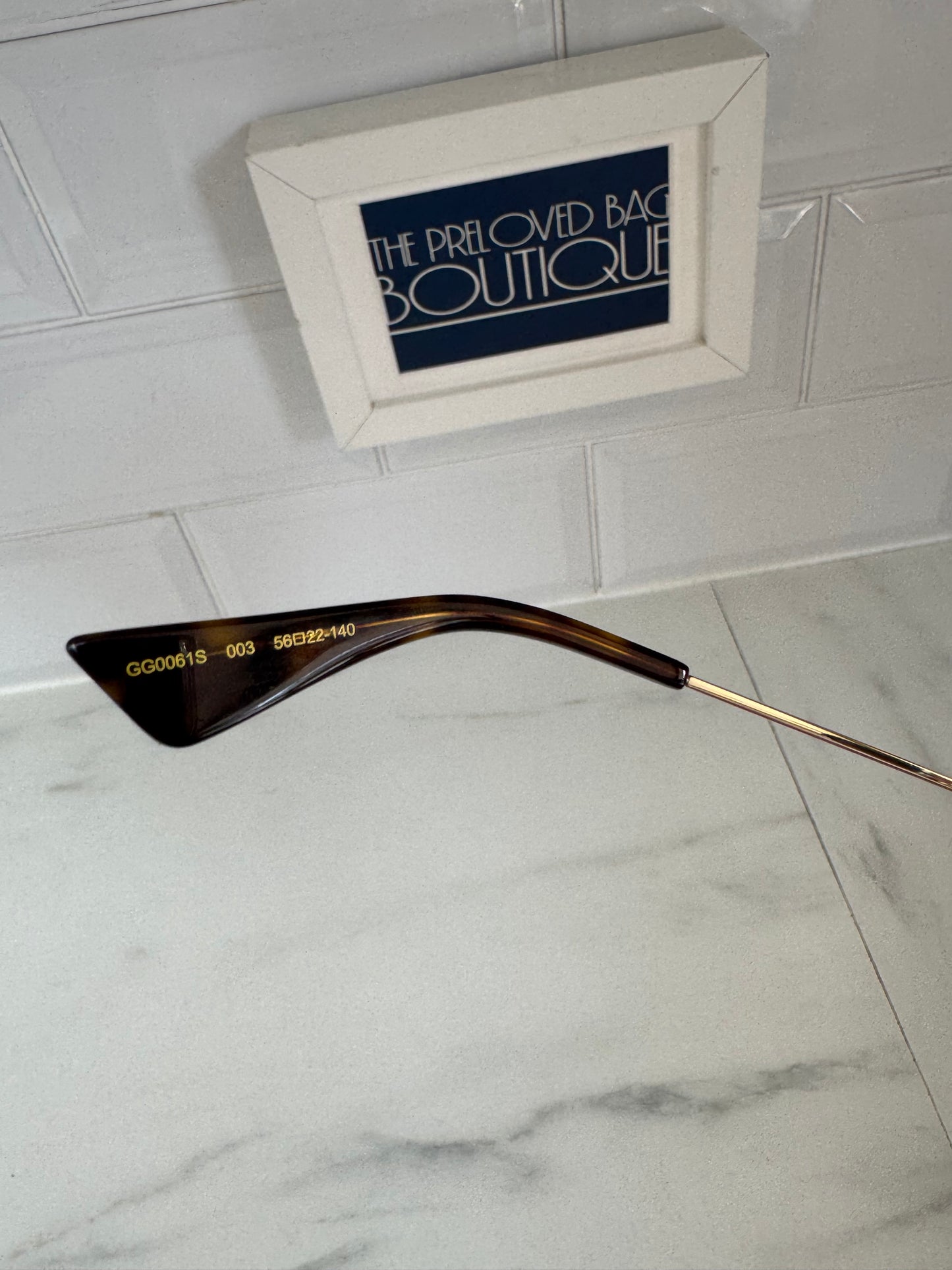 Gucci Round Sunglasses - Green and Red