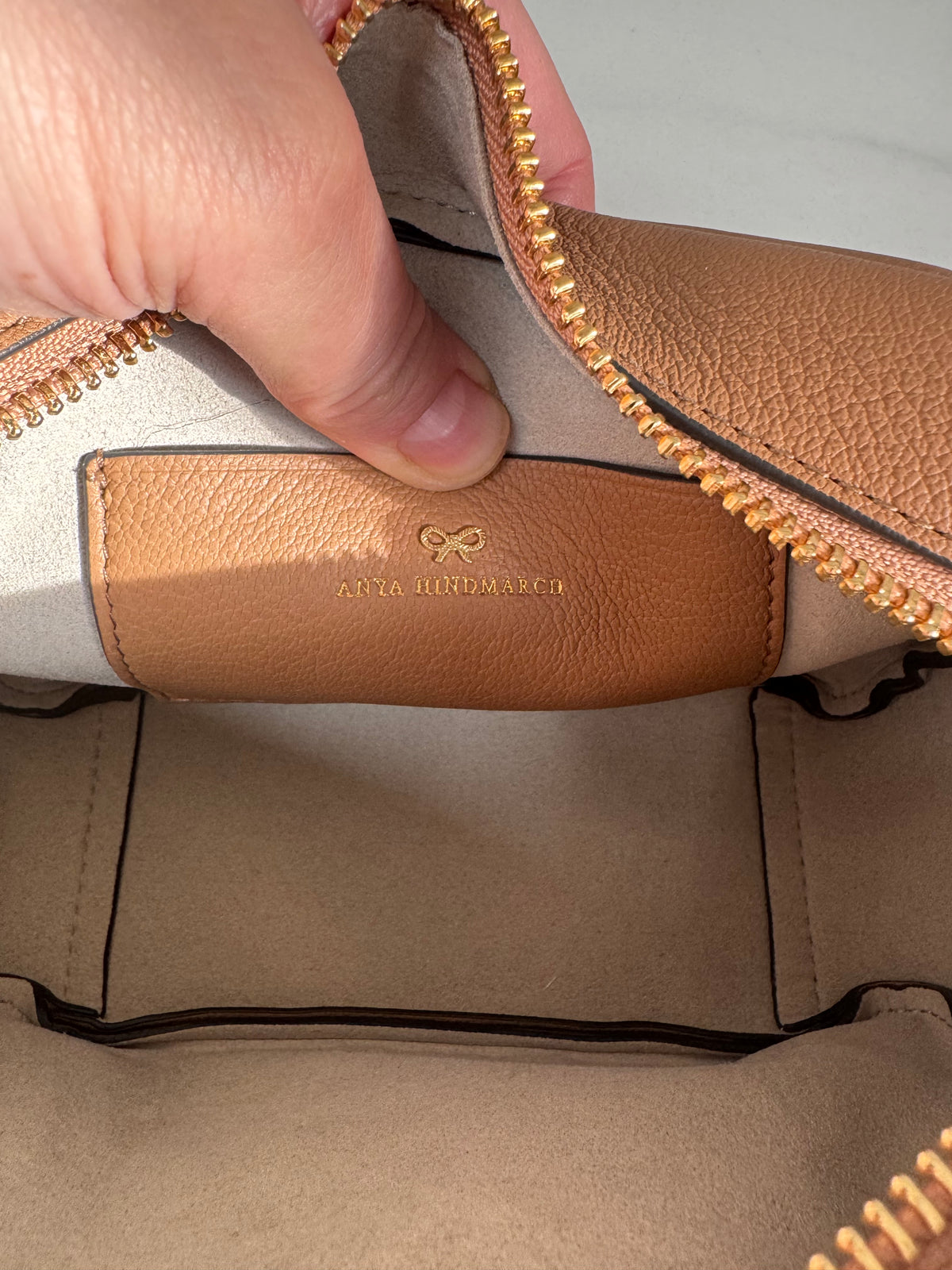 Anya Hindmarch Neeson Tassel Camera Bag - Burnt Sugar