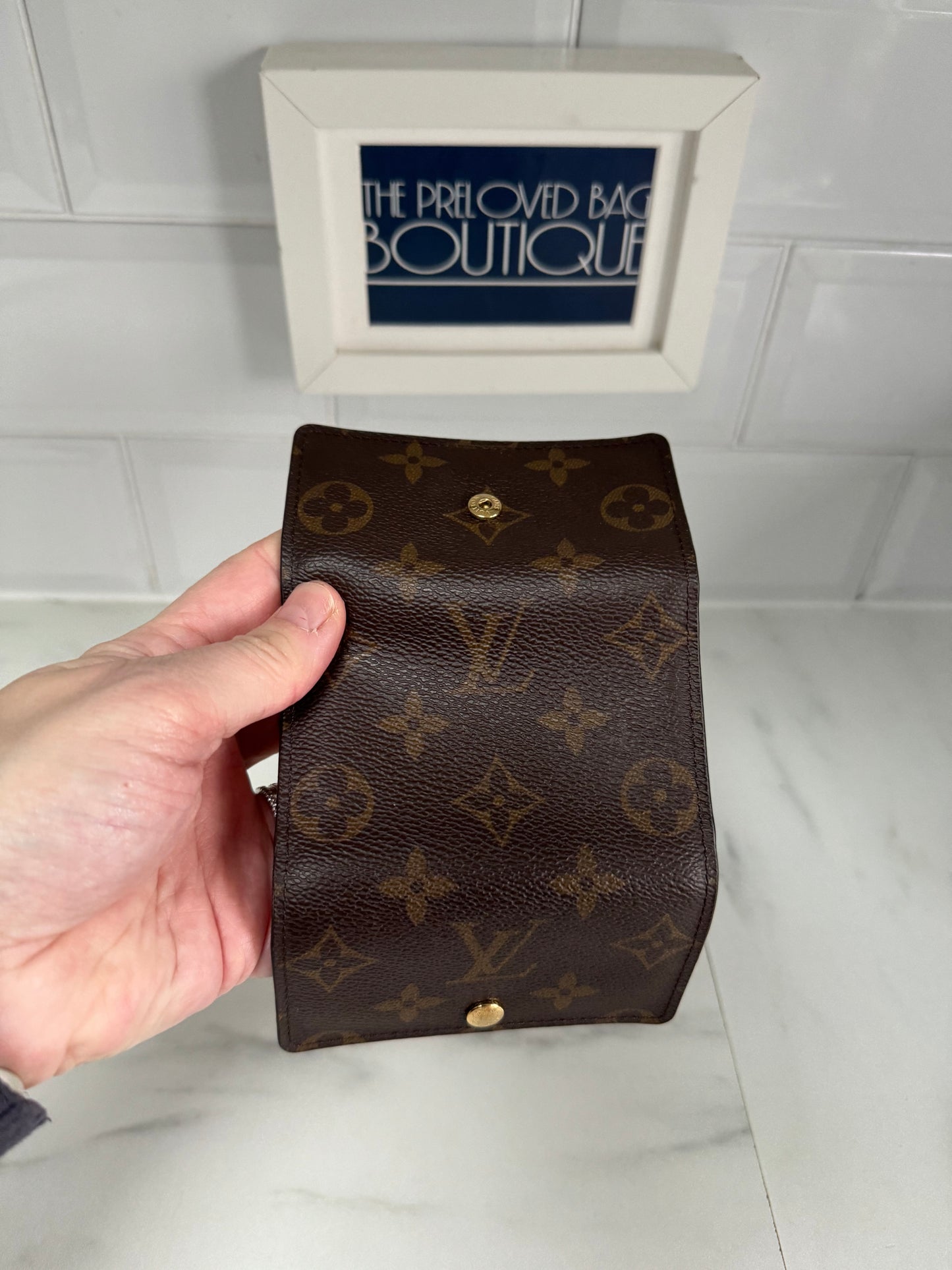 Louis Vuitton 6 Key Holder - Monogram (brown)