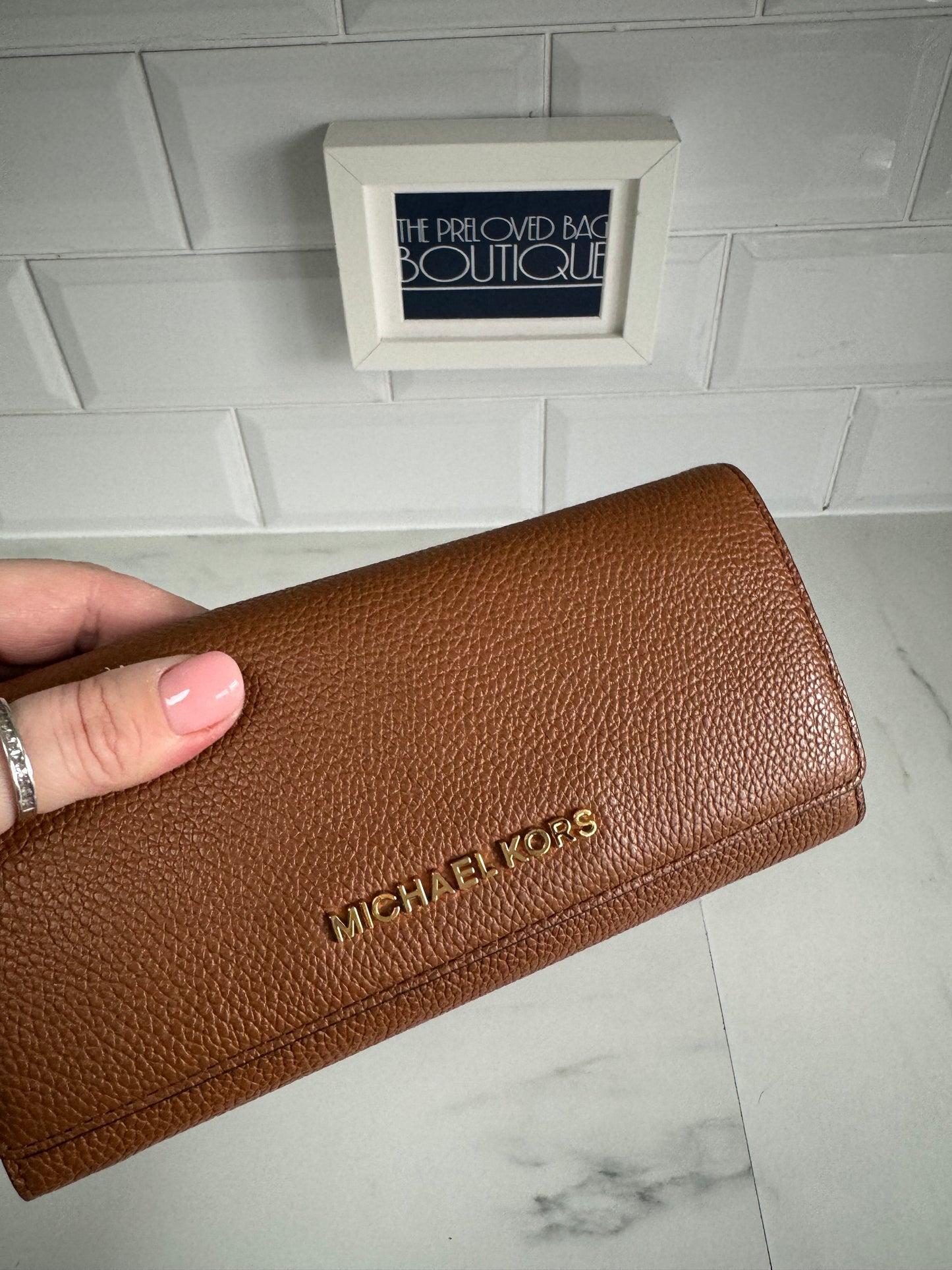 Michael Kors Wallet - Tan