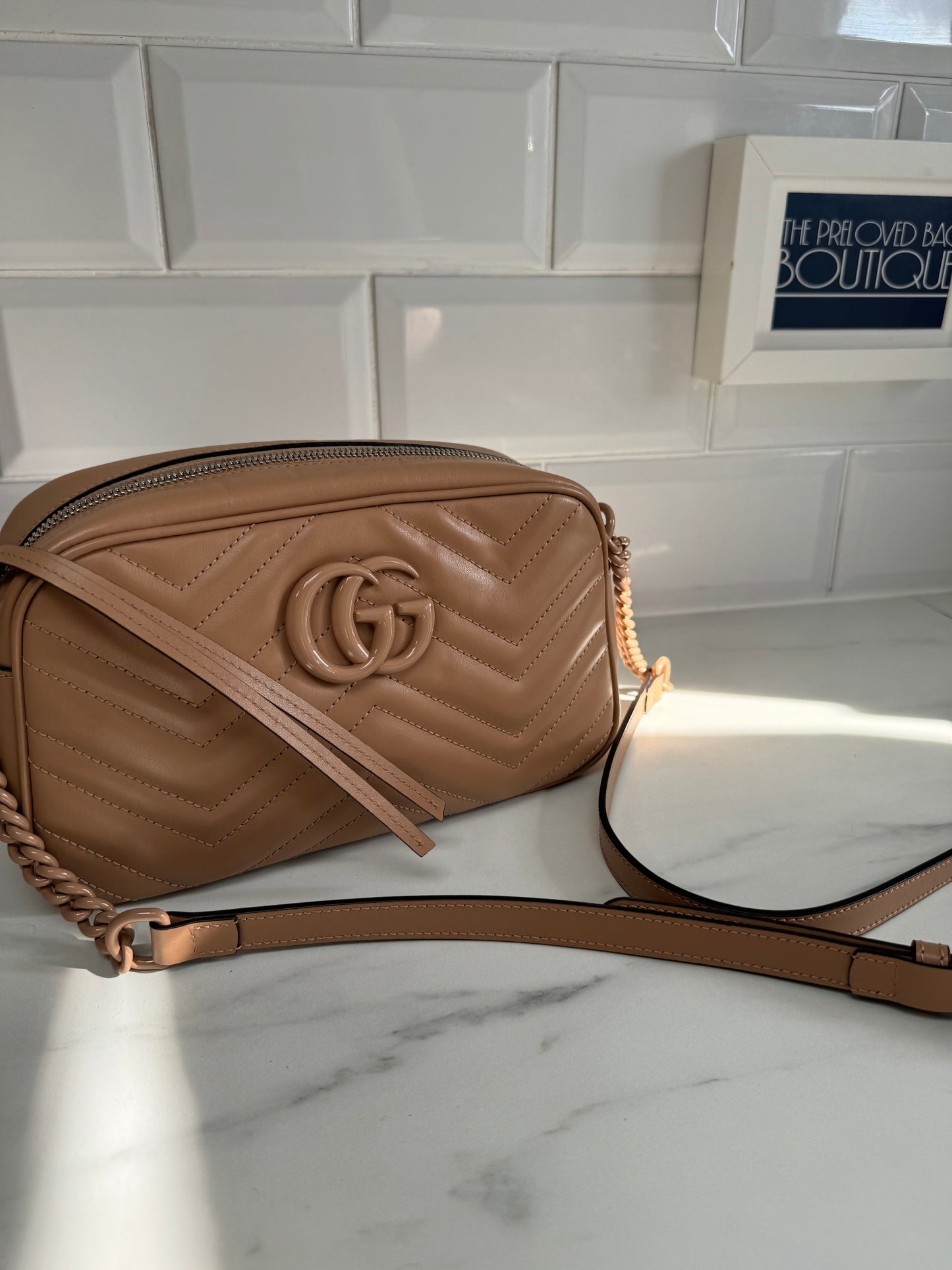 Gucci Small Marmont Matelassé Shoulder Bag - Beige