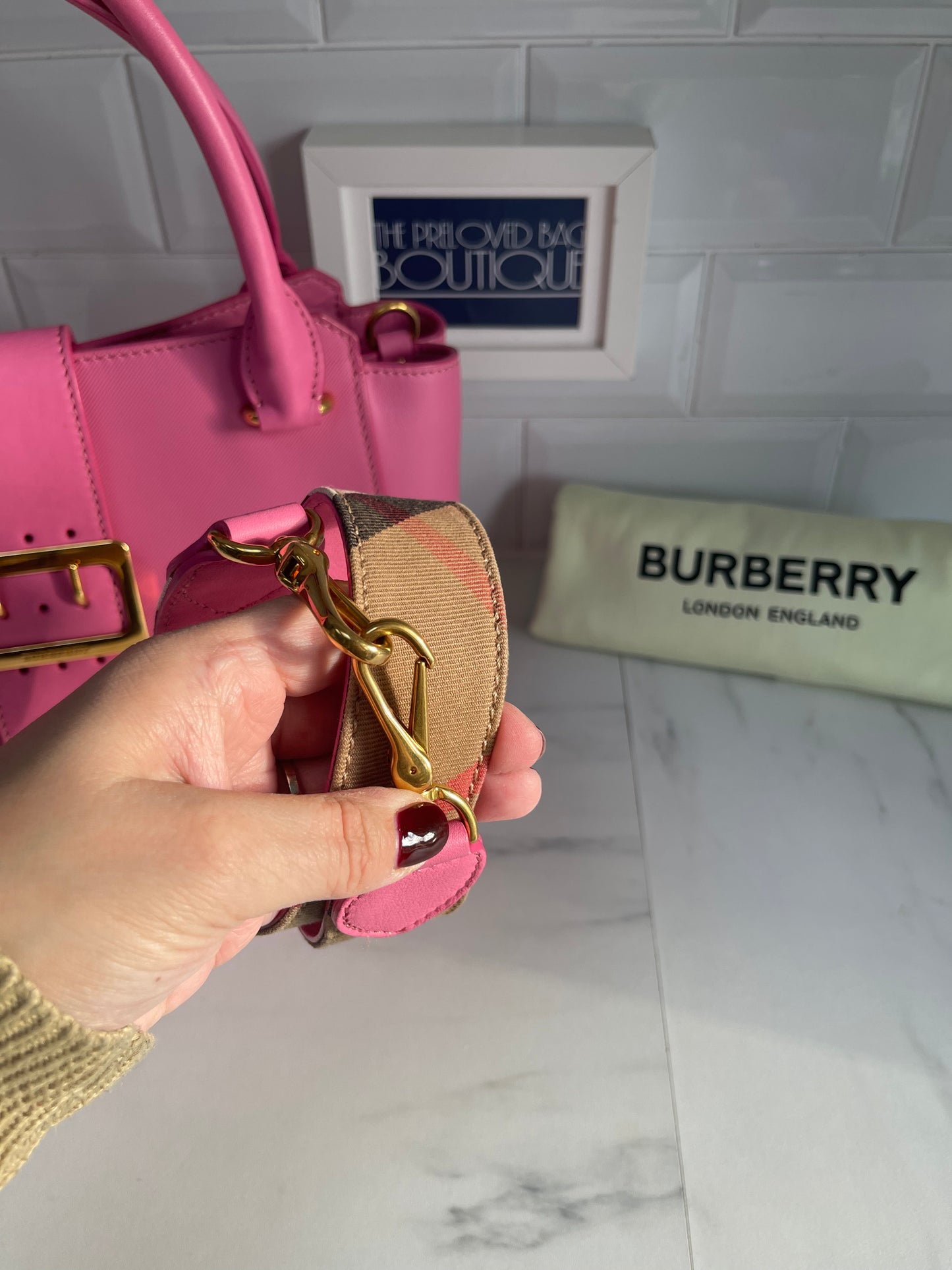 Burberry Medium Buckle Tote - Pink