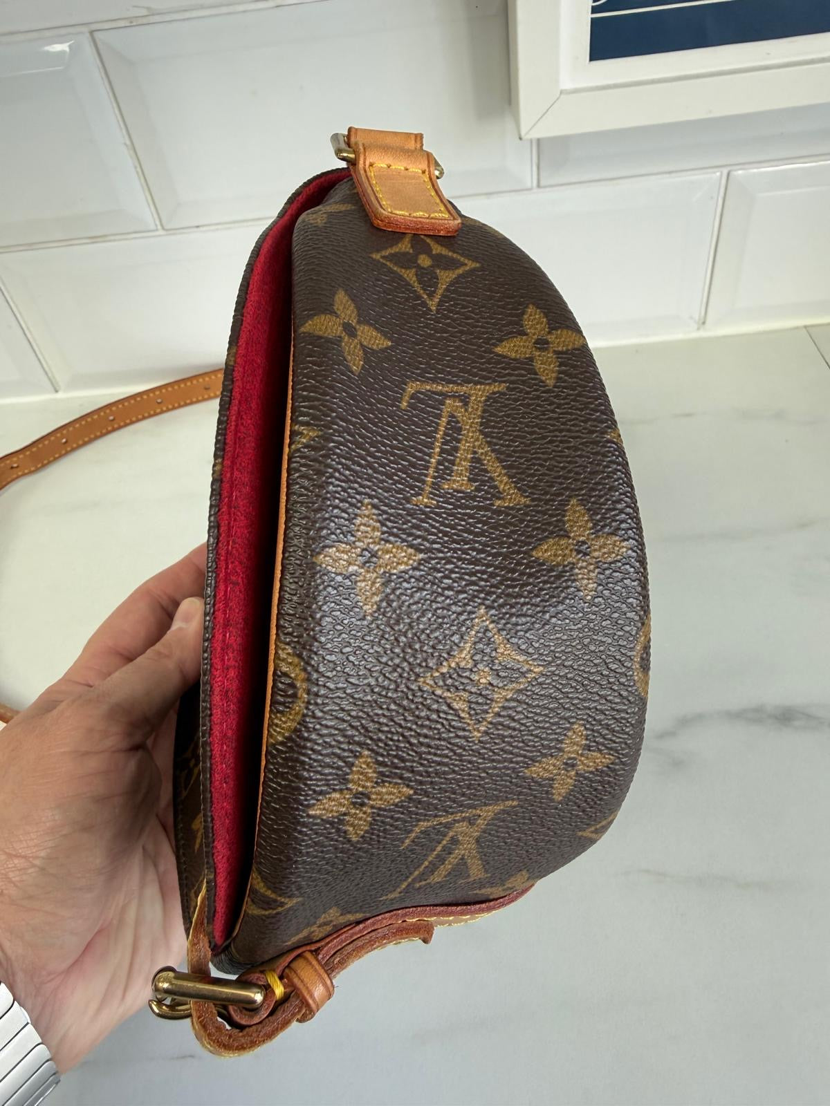 Louis Vuitton Tambourin - Monogram Brown