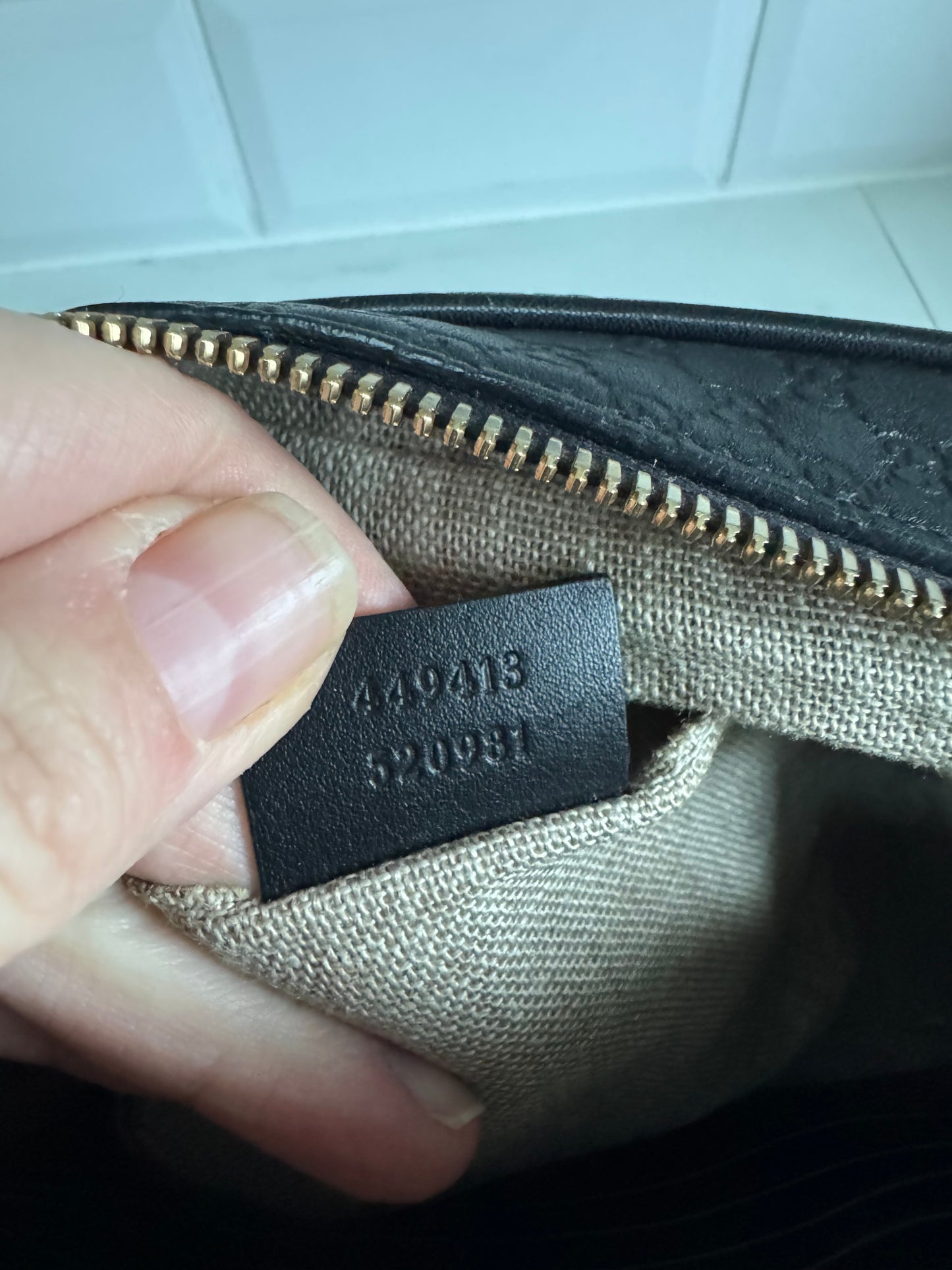 Gucci Micro Guccissima Bree Cross Body Bag - Black