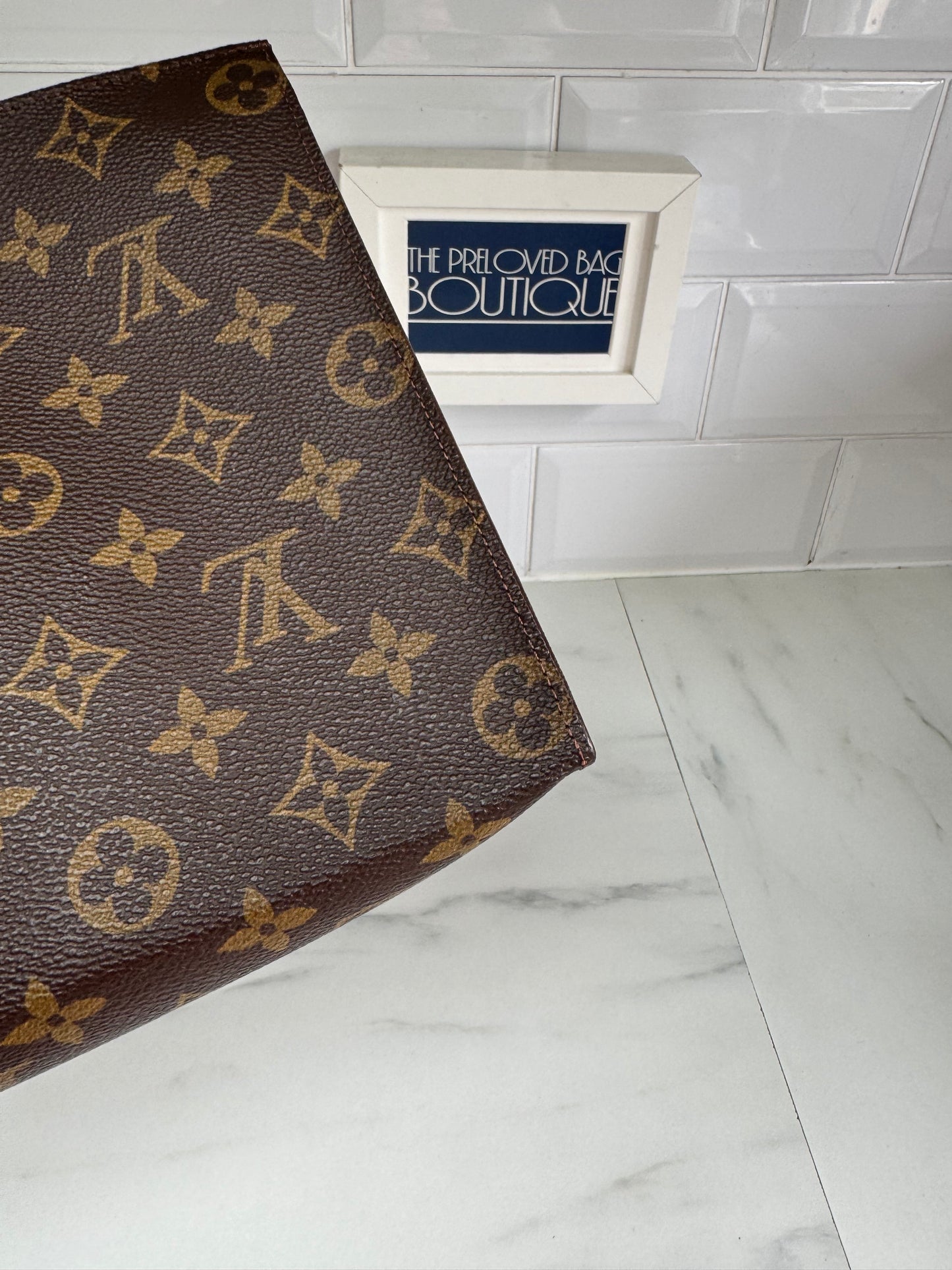 Louis Vuitton Trousse 26 - Monogram Brown