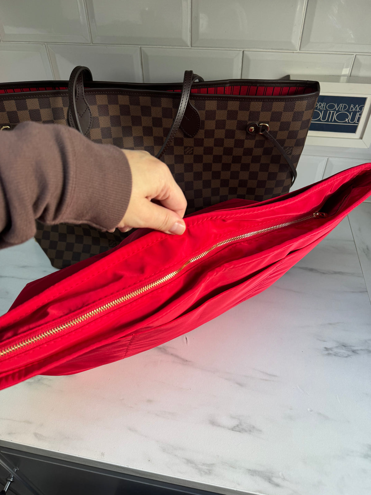 Louis Vuitton GM Neverfull Bag and Pouch - Brown Damier Ebene