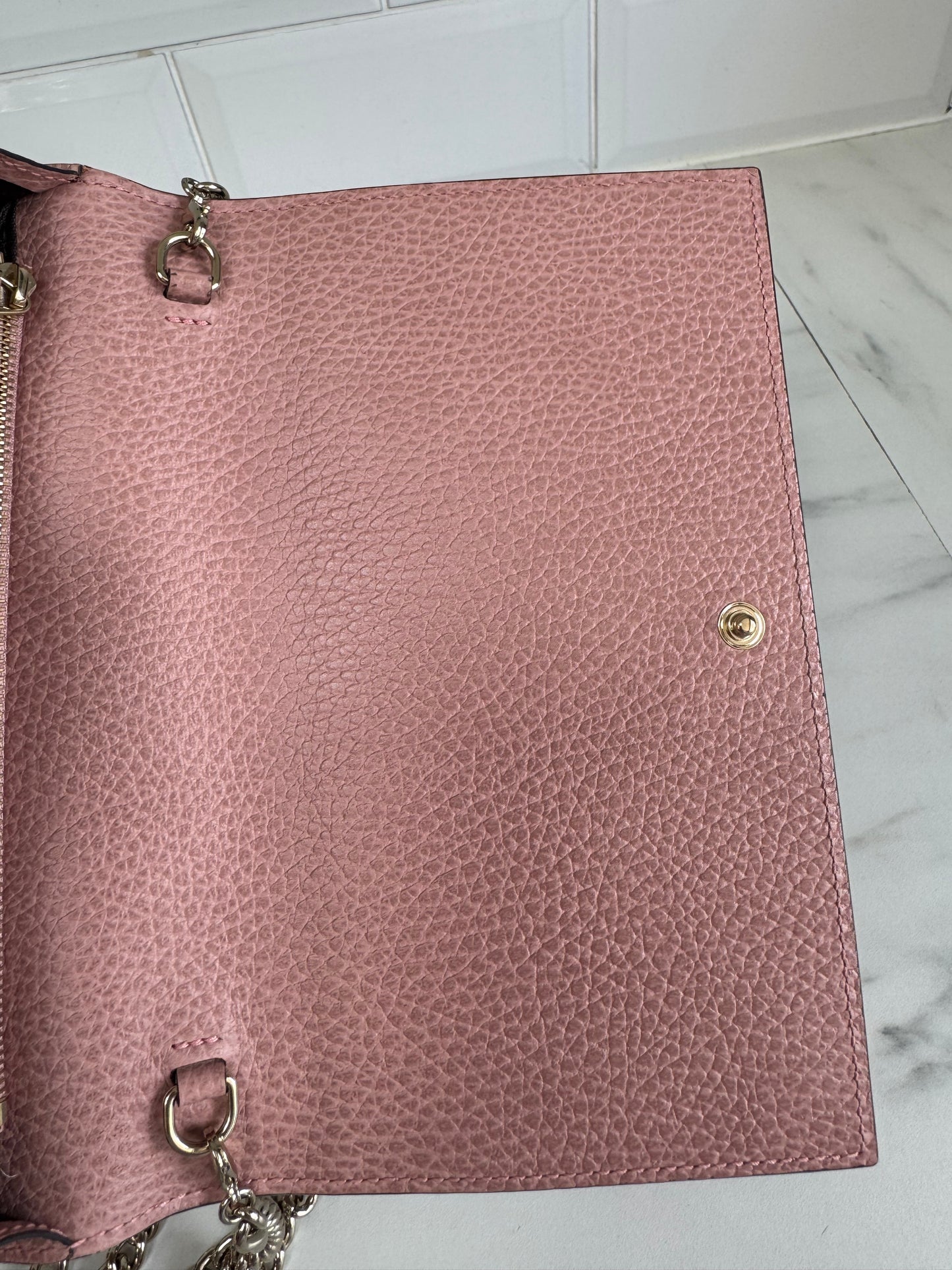 Gucci Dollar Medium Betty Chain Wallet - Pink
