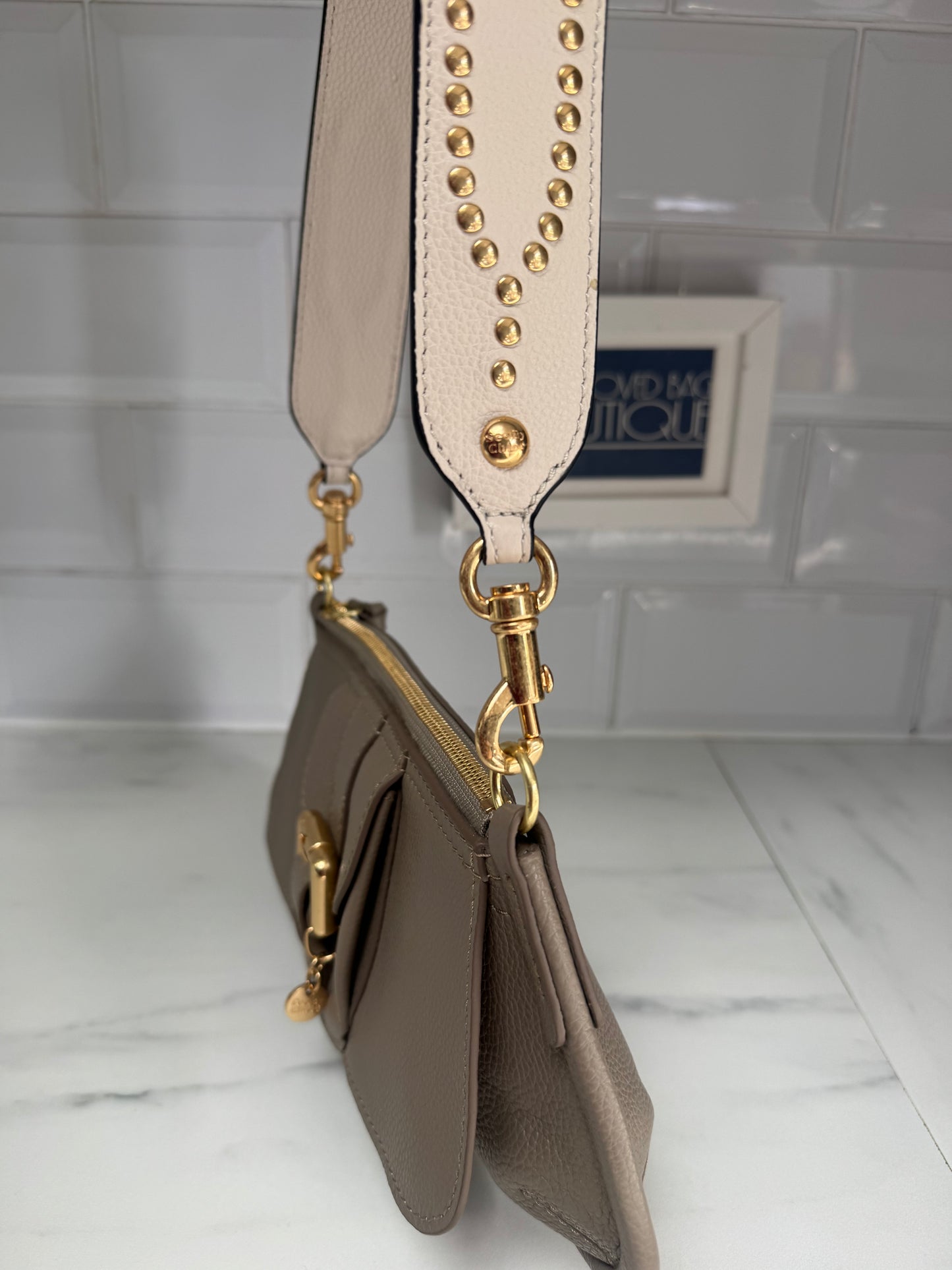 Chloè Lesley Baguette Saddle Bag - Motty Grey