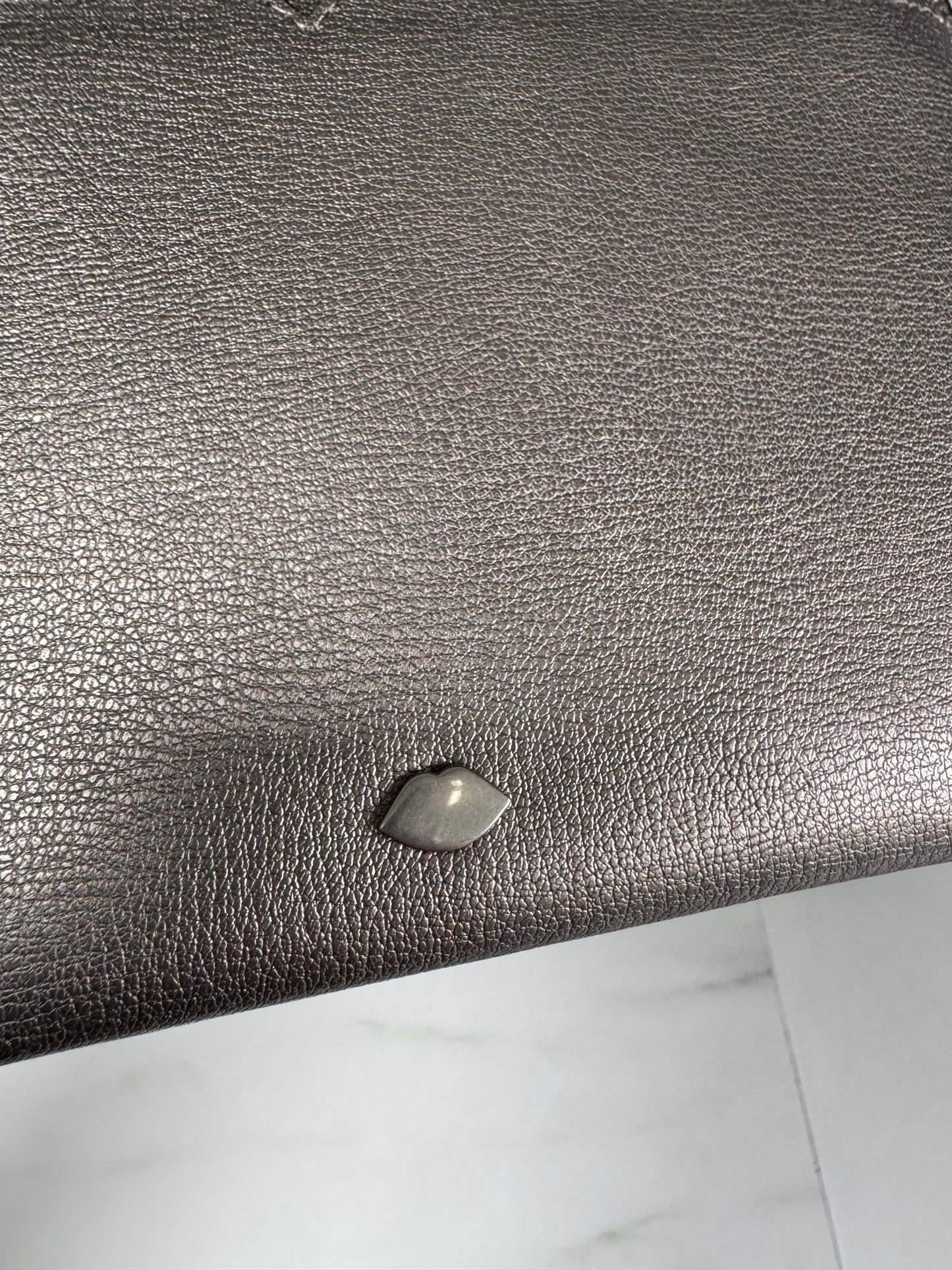 Lulu Guinness Lip Pin Cole Pochette - Pewter