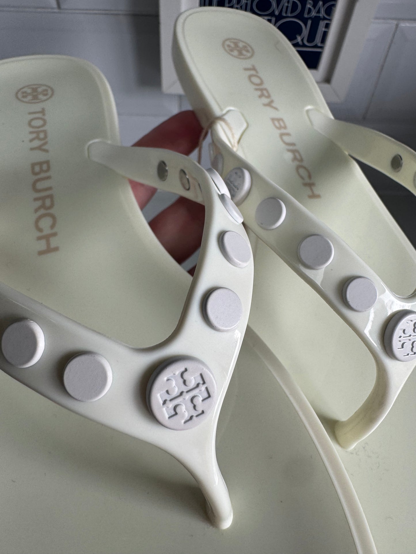 Tory Birch Flip Flops - White