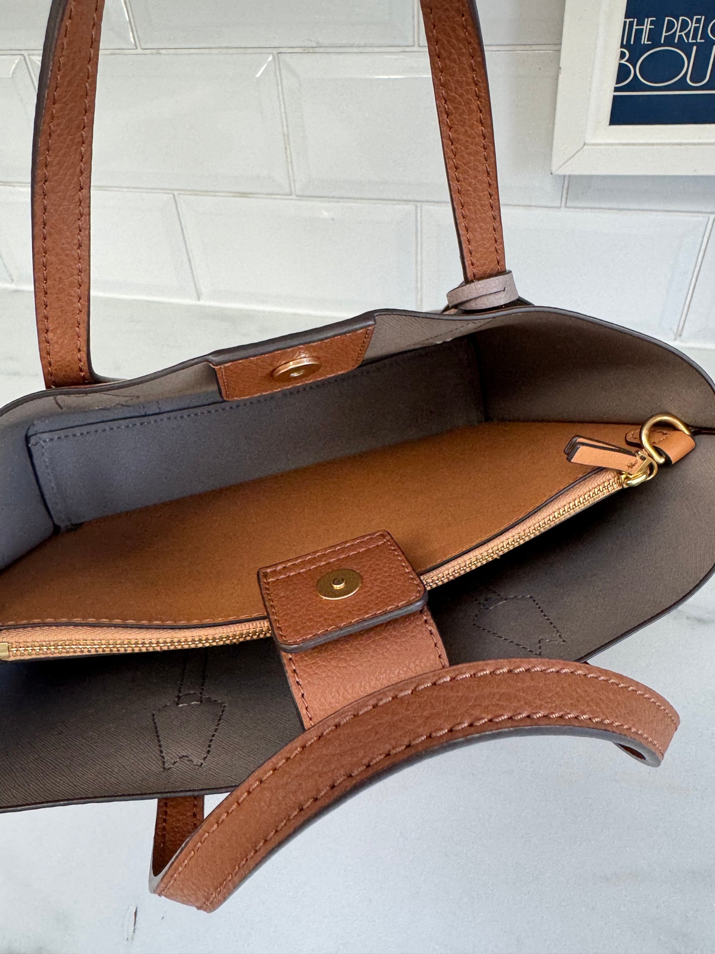 Tory Burch Small aperture Tote - Brown