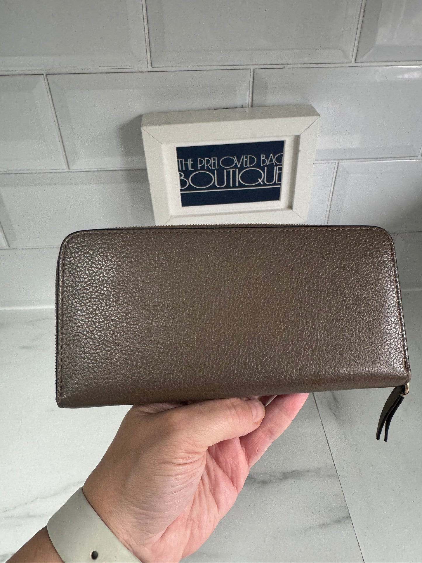 Mulberry 12 Card Zip Around Wallet - Clay