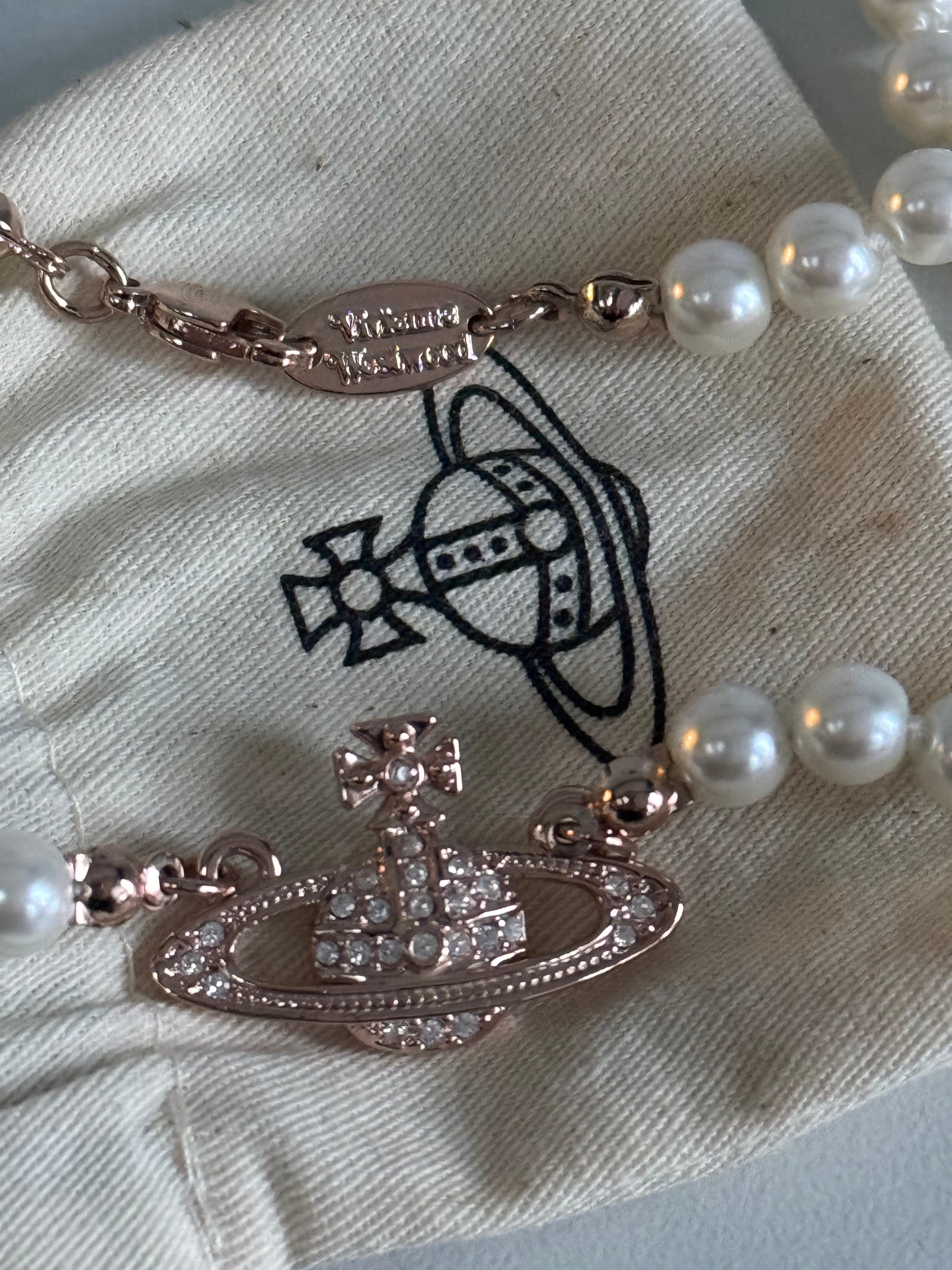 Vivienne westwood necklace mini online bas relief choker