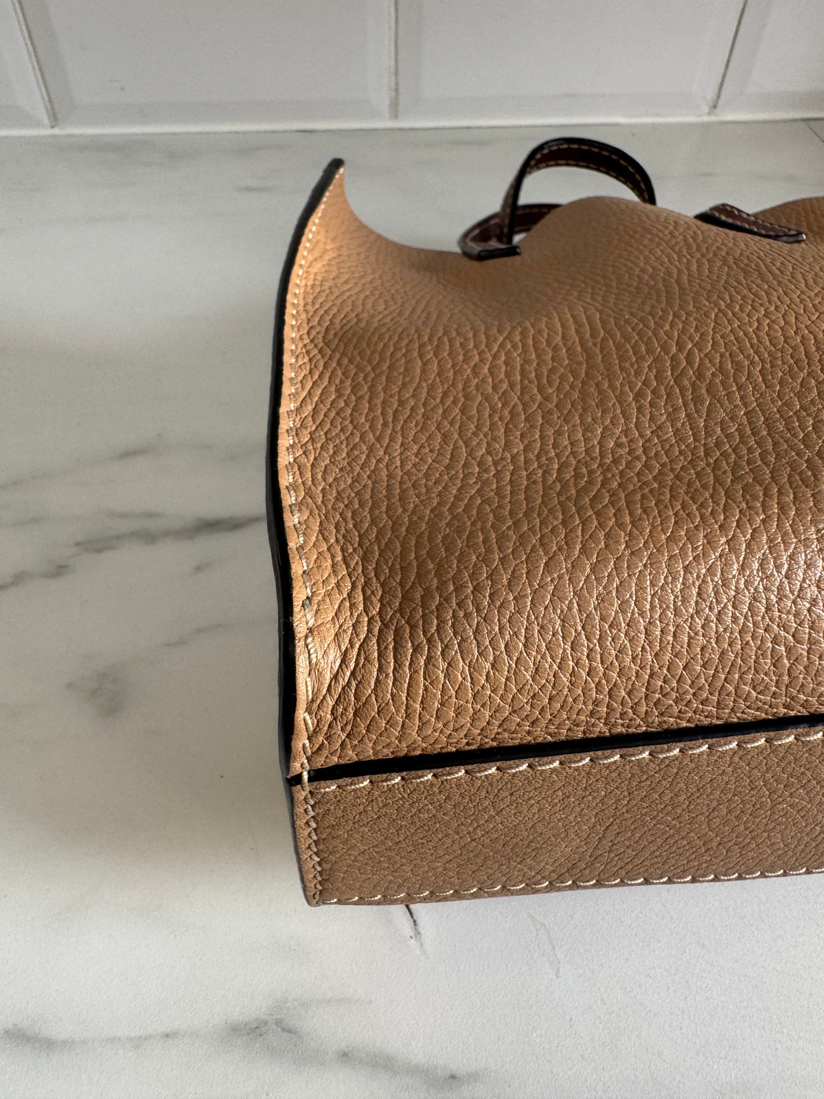 Marc Jacobs Mini Grind tote - Tan and White