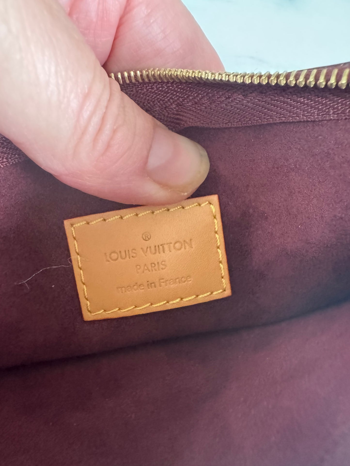 Louis Vuitton Carryall PM Monogram - Brown
