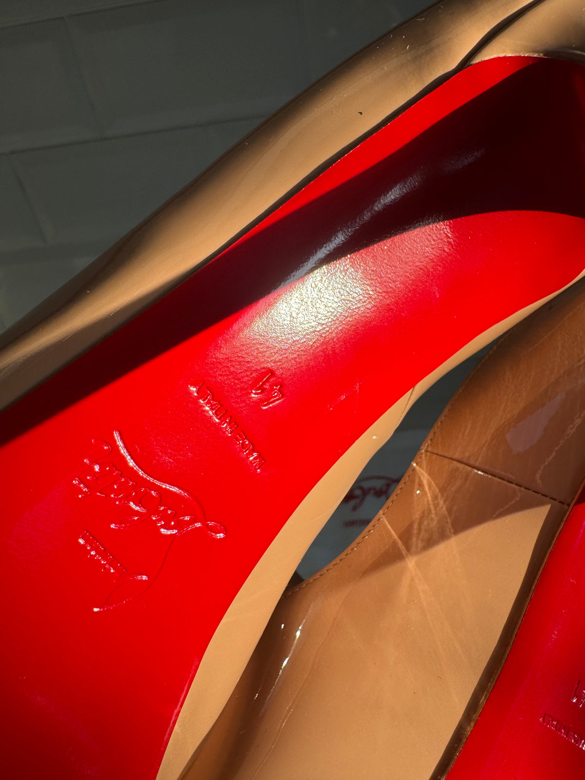Christian Louboutin New Very Privé 120mm Open Toe Pumps - Nude