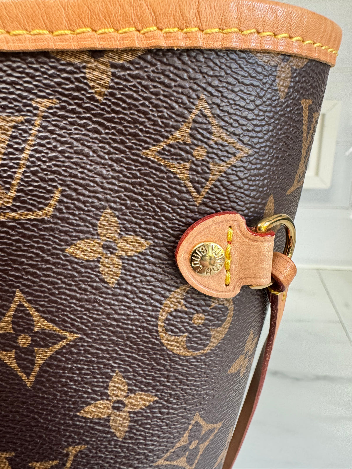 Louis Vuitton MM Neverfull & Pouch- Monogram Cerises