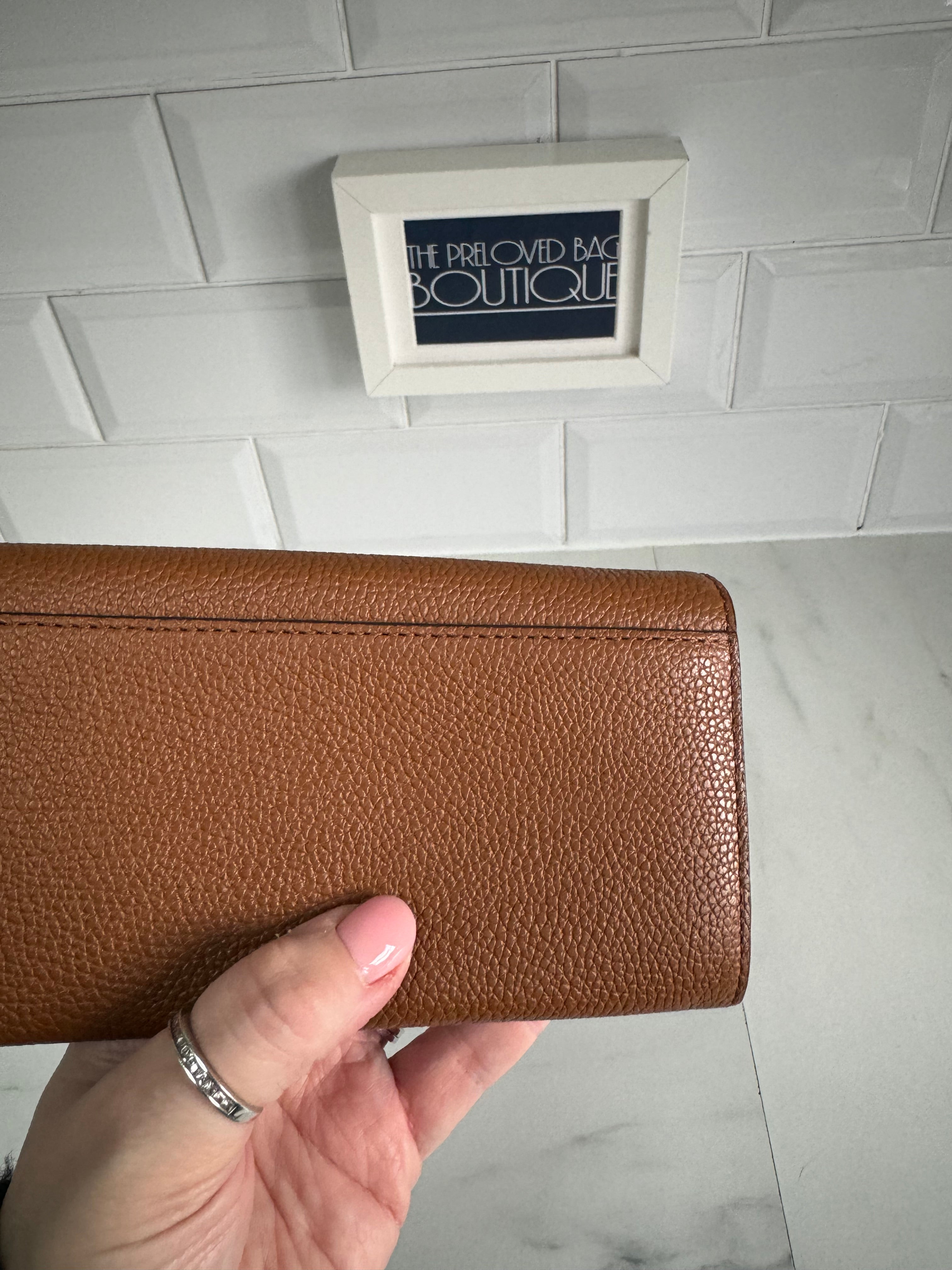 Michael Kors Wallet Tan