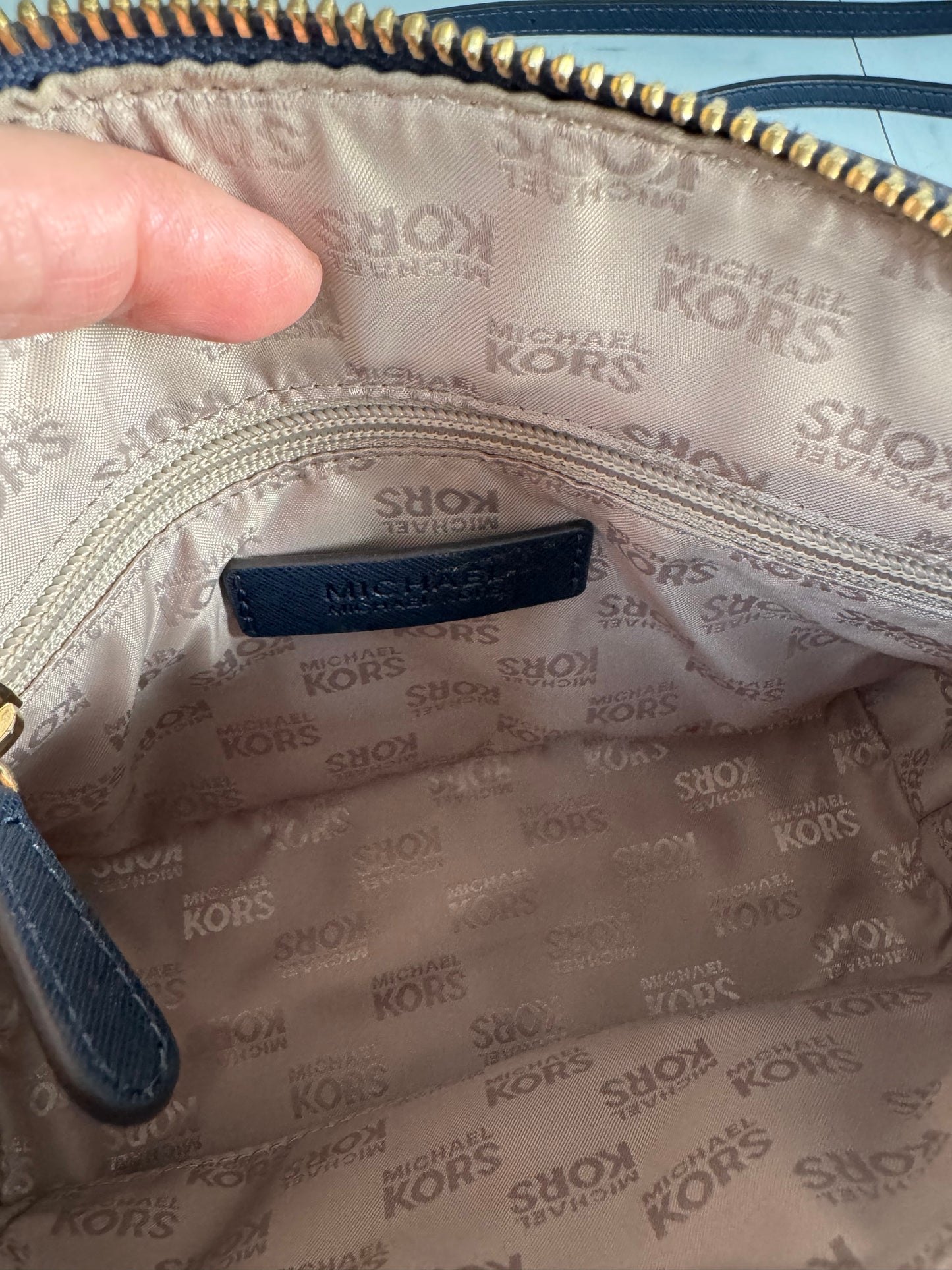 Michael Kors Emmy Dome shoulder bag - Navy blue