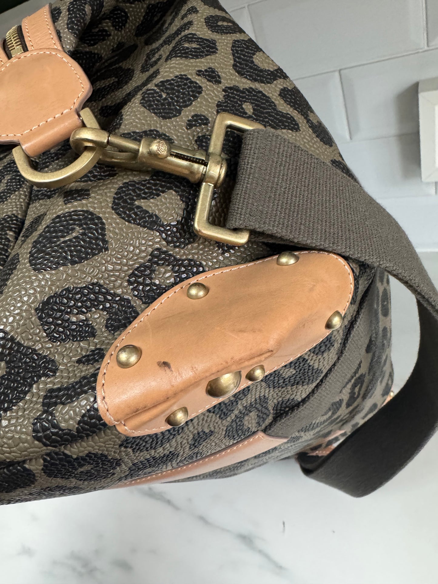 Mulberry Limited Edition Scotchgrain Birds Nest Large Clipper Holdall - Olive Green and Black Leopard Print