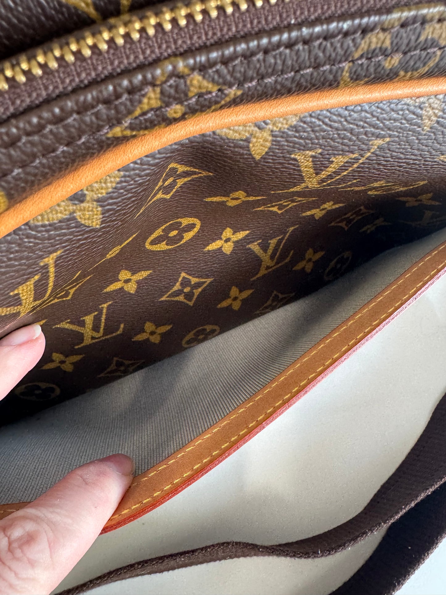 Louis Vuitton Reporter - Monogram Brown