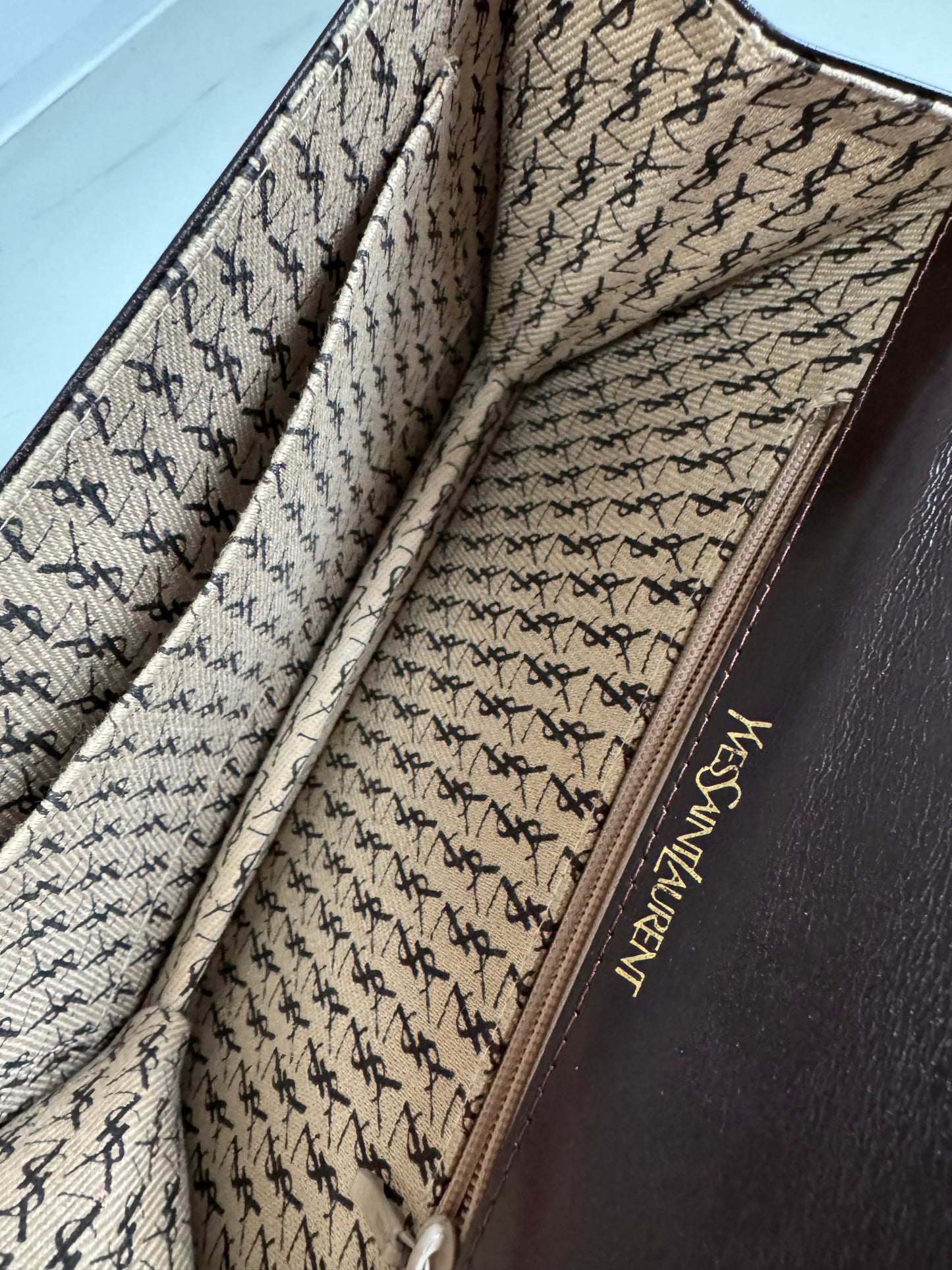 Yves Saint Laurent - Vintage Clutch with Studs - Brown