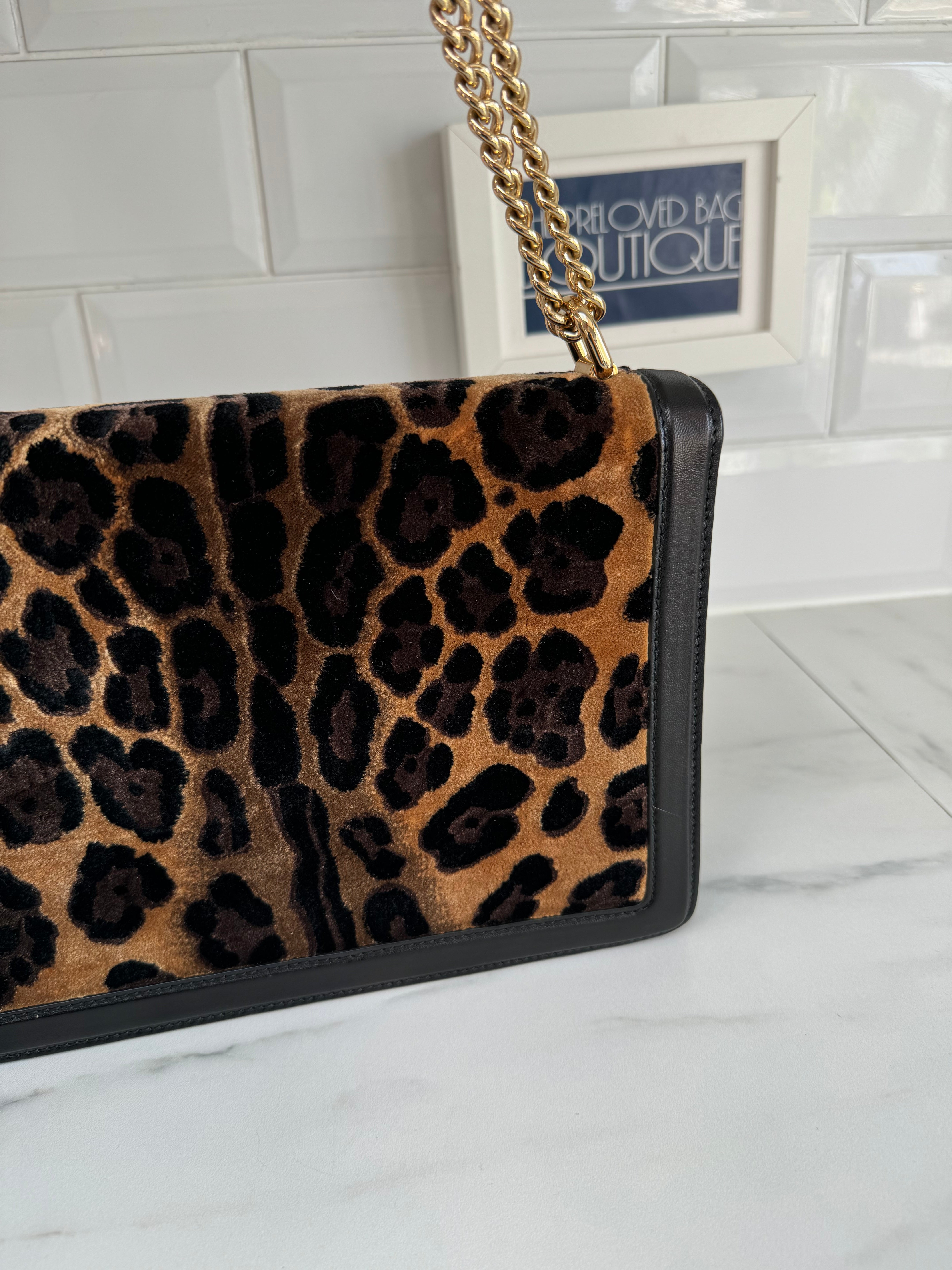 Dolce gabbana animal print bag online