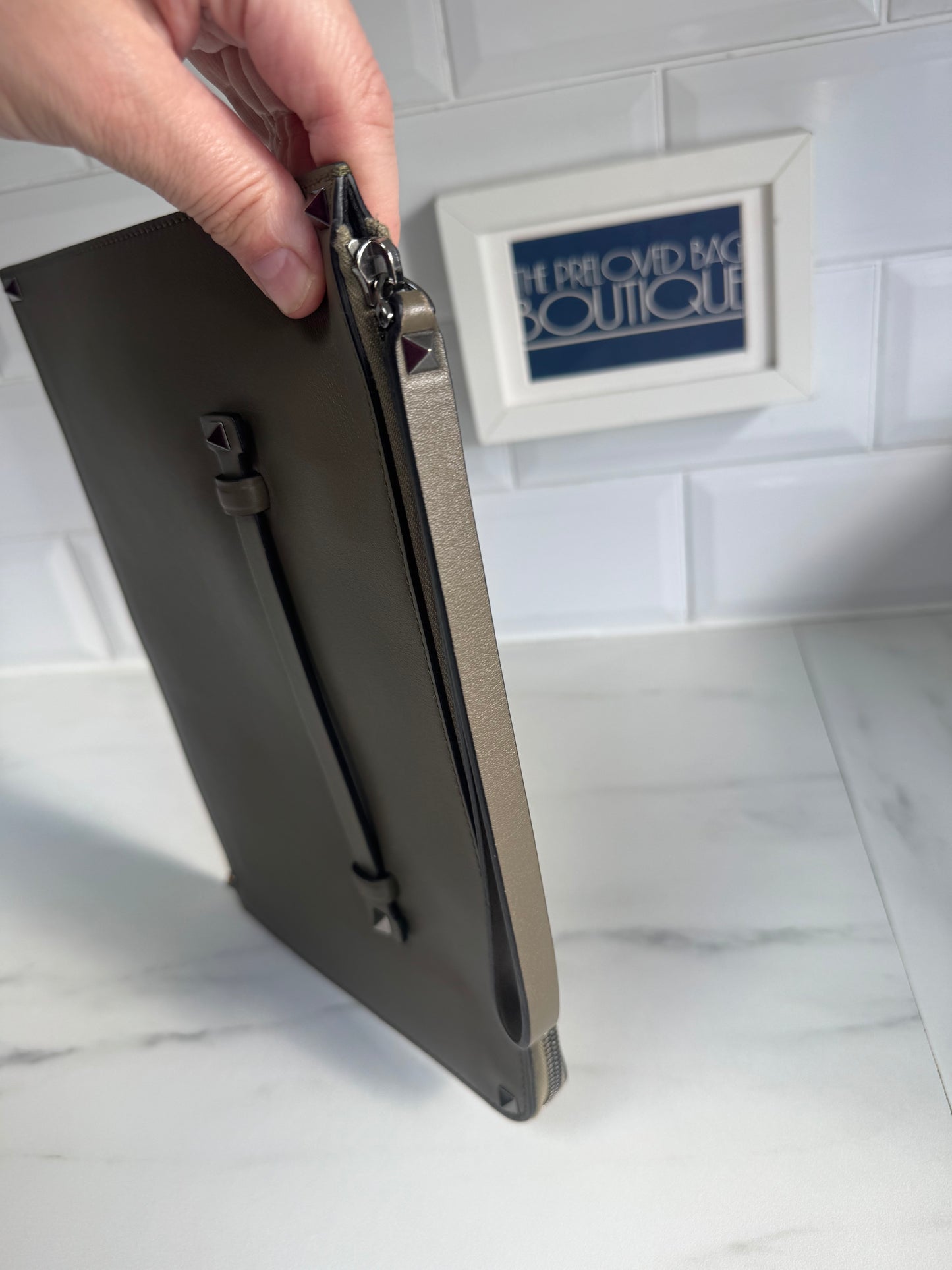 Valentino Garavani Rockstud  Wristlet Clutch - Khaki Green