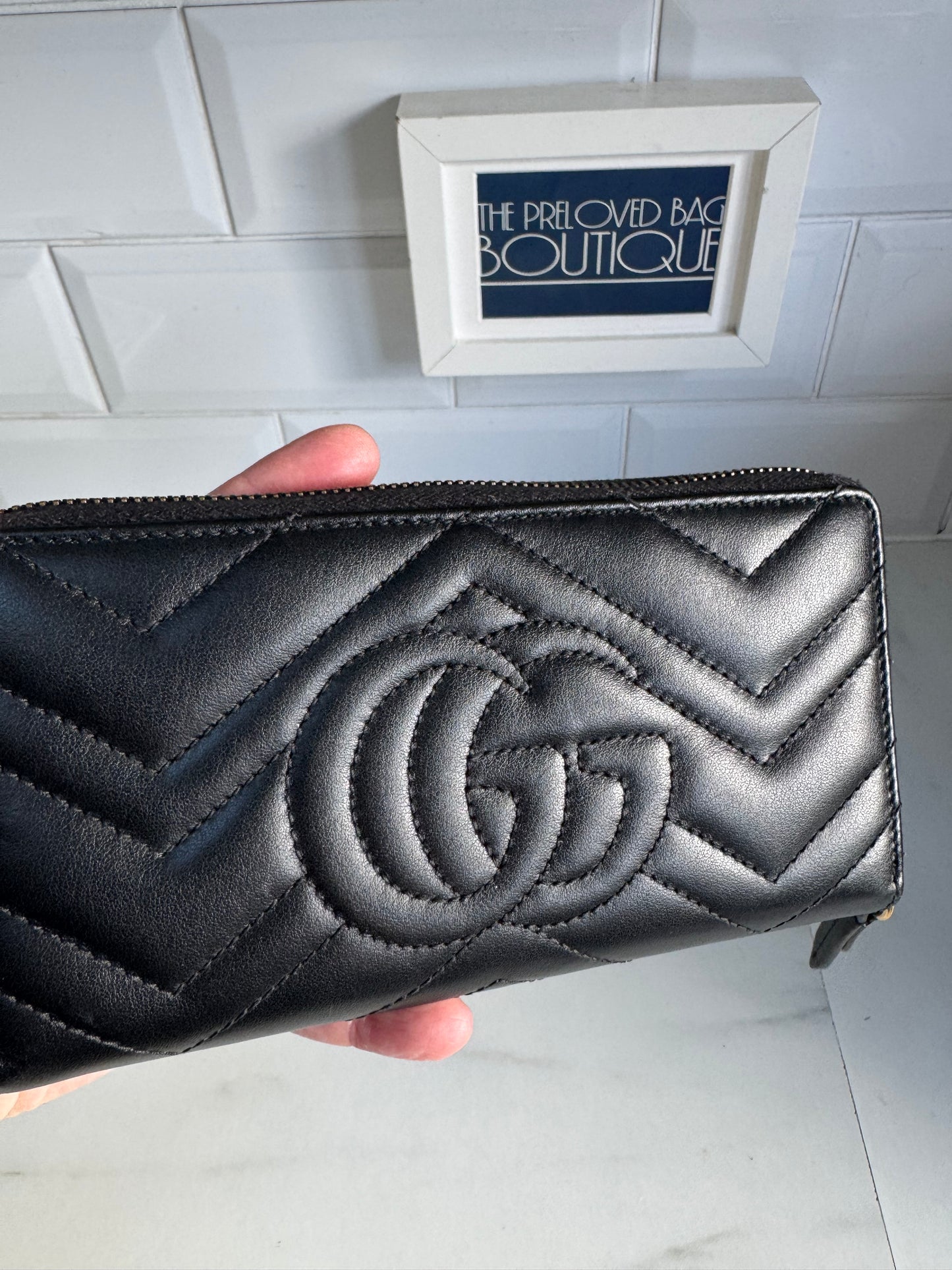 Gucci GG Marmont zip around Wallet - Black