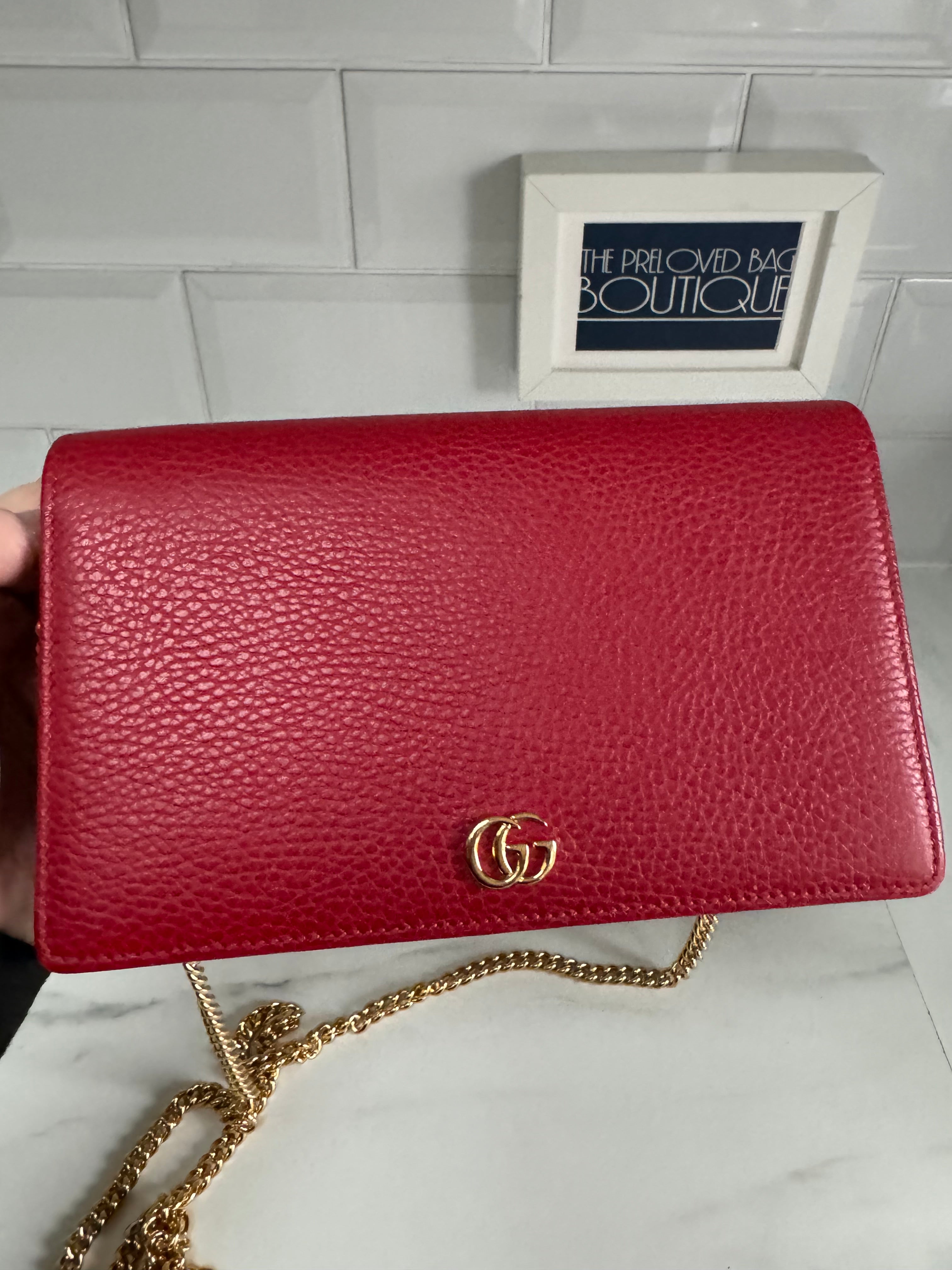 Gucci Marmont Chain Wallet Hibiscus Red