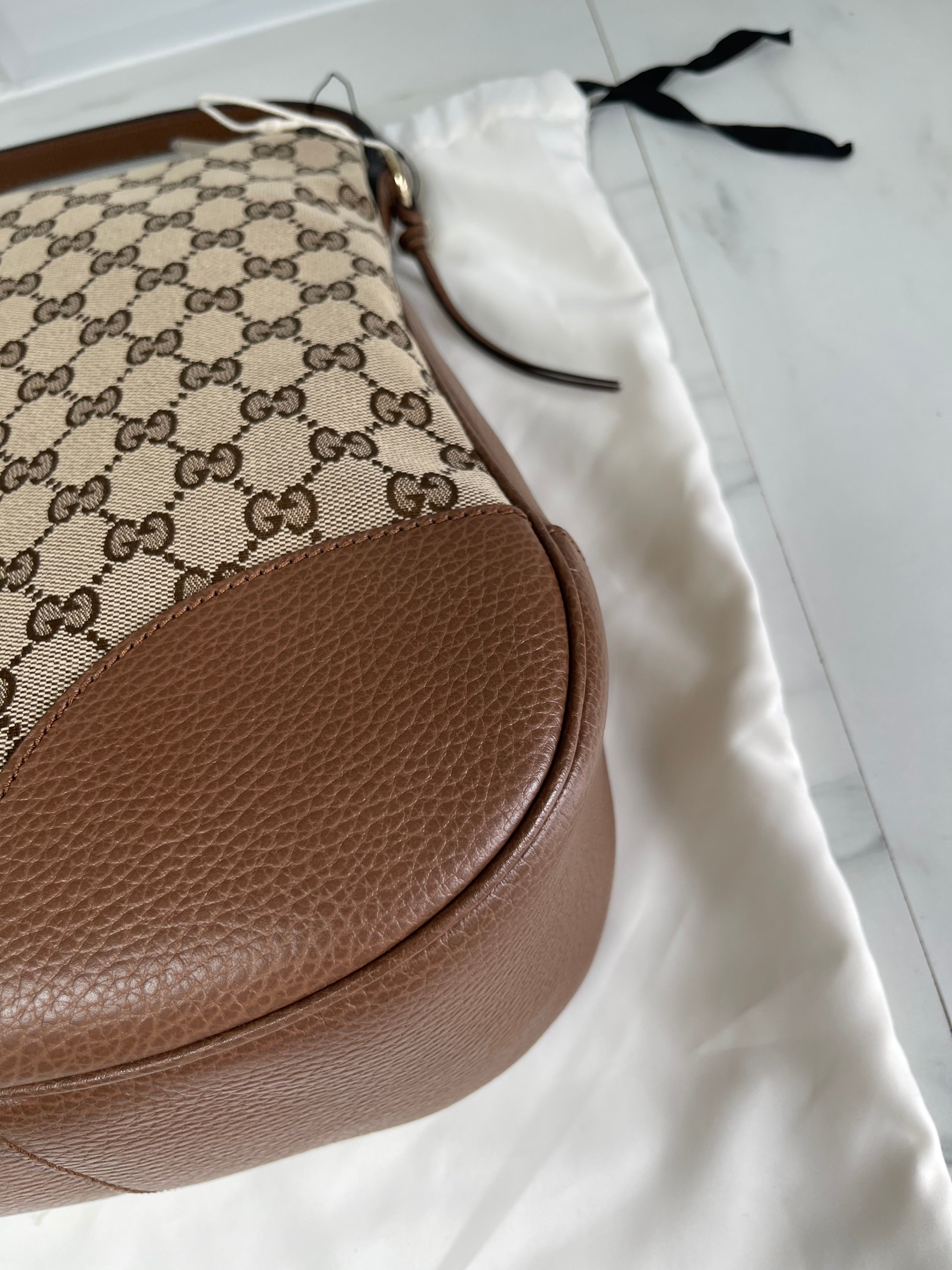 Small crossbody hot sale gucci bag