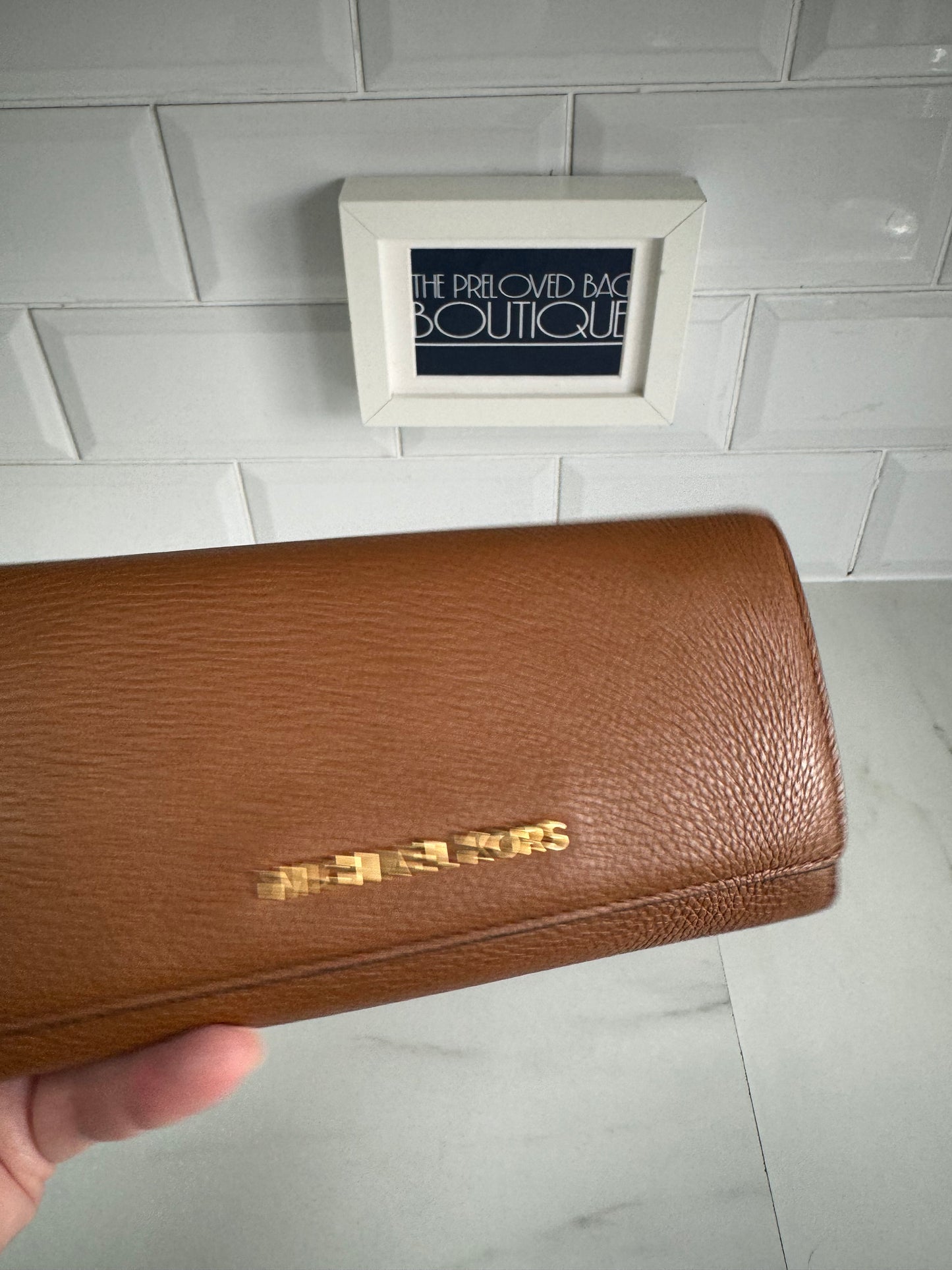 Michael Kors Wallet - Tan