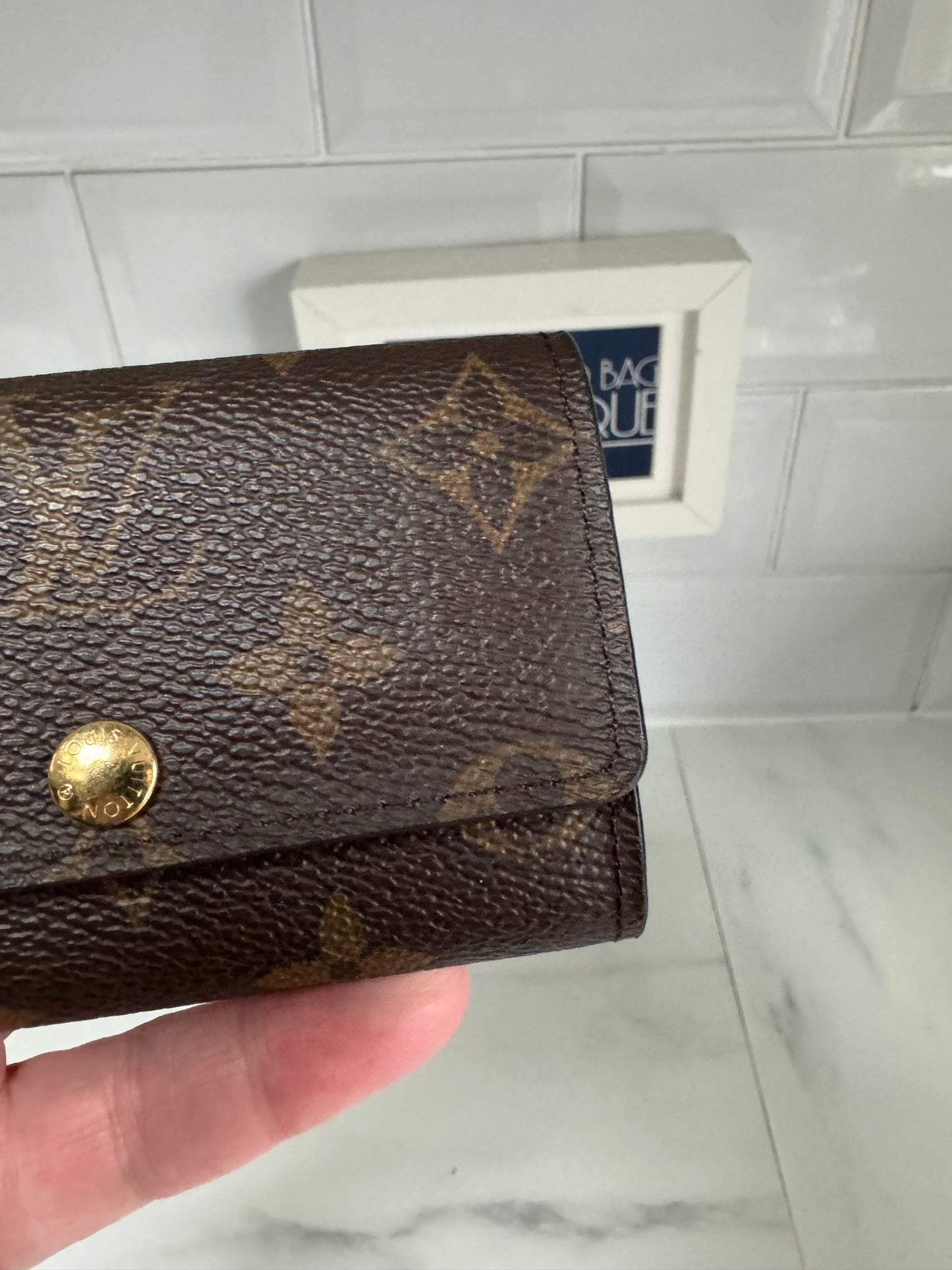 Louis Vuitton 6 Key Holder - Monogram (brown)