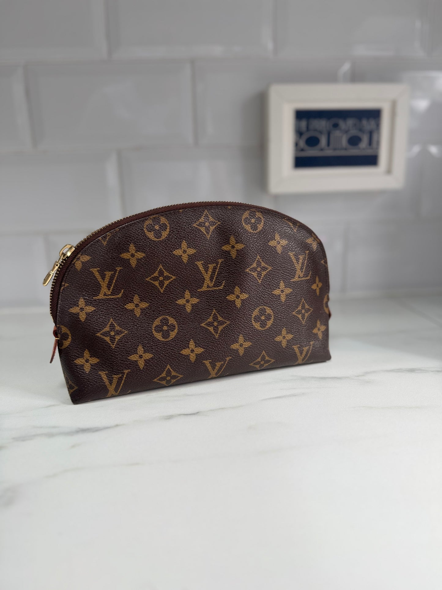 Louis Vuitton Cosmetic Pouch - Monogram brown