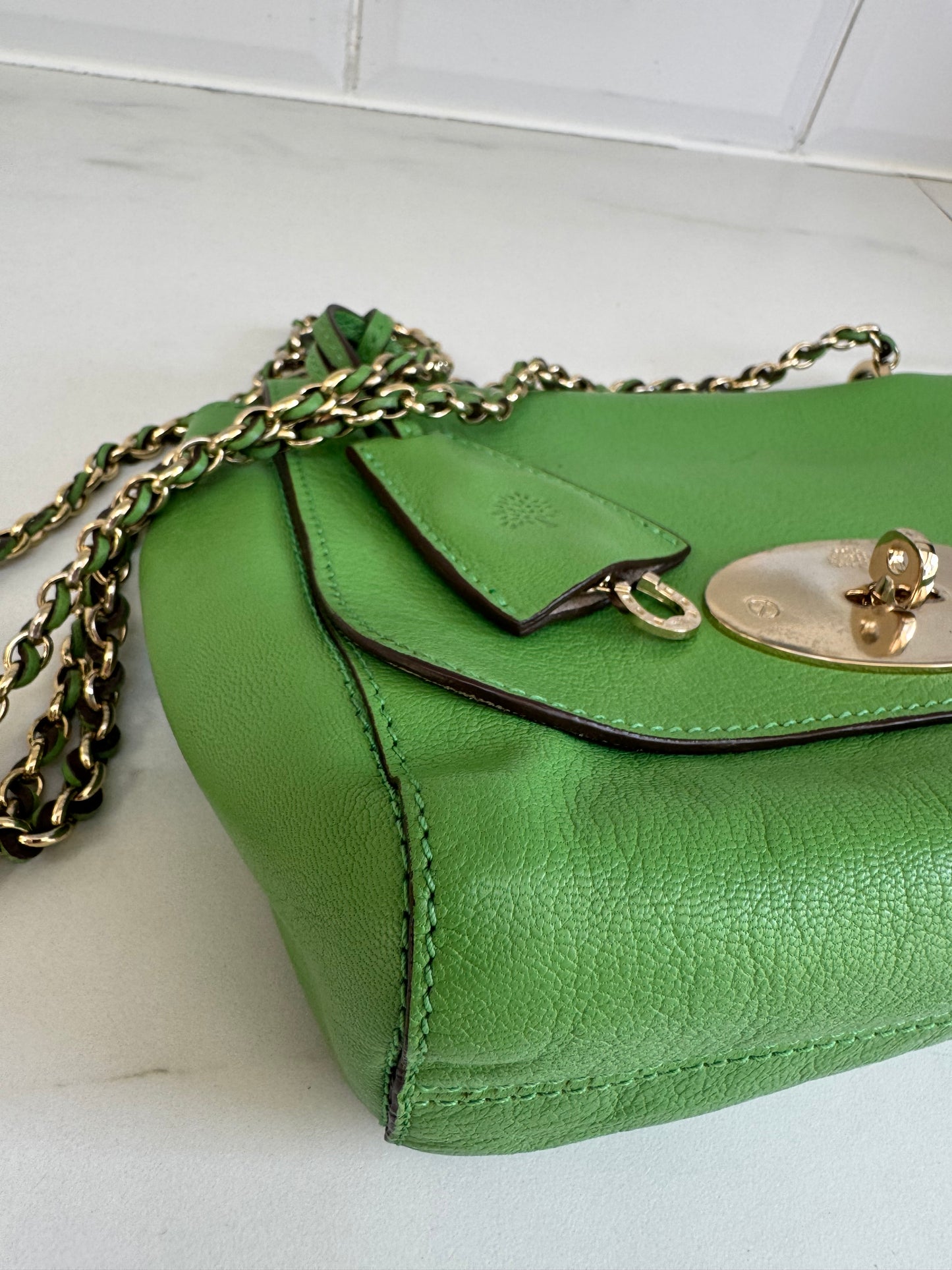 Mulberry Regular Lily - Grass Green