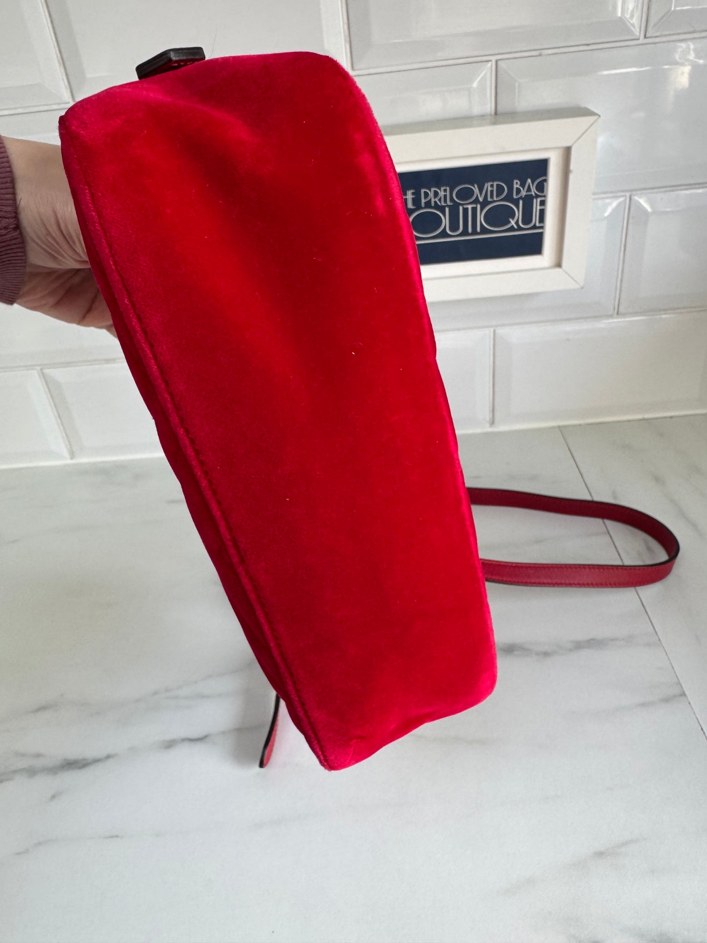 Gucci Marmont Small Camera Bag - Red Velvet