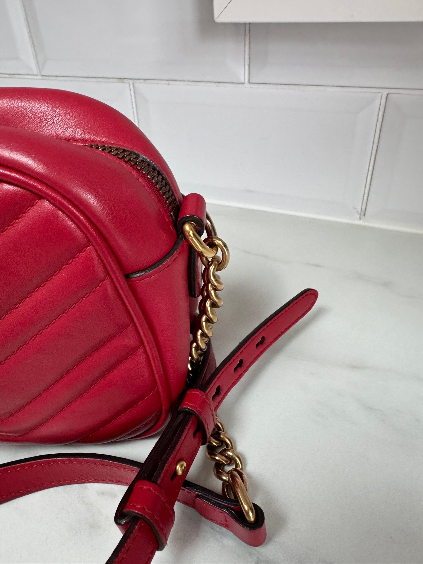 Gucci Marmont Small Shoulder Bag - Red