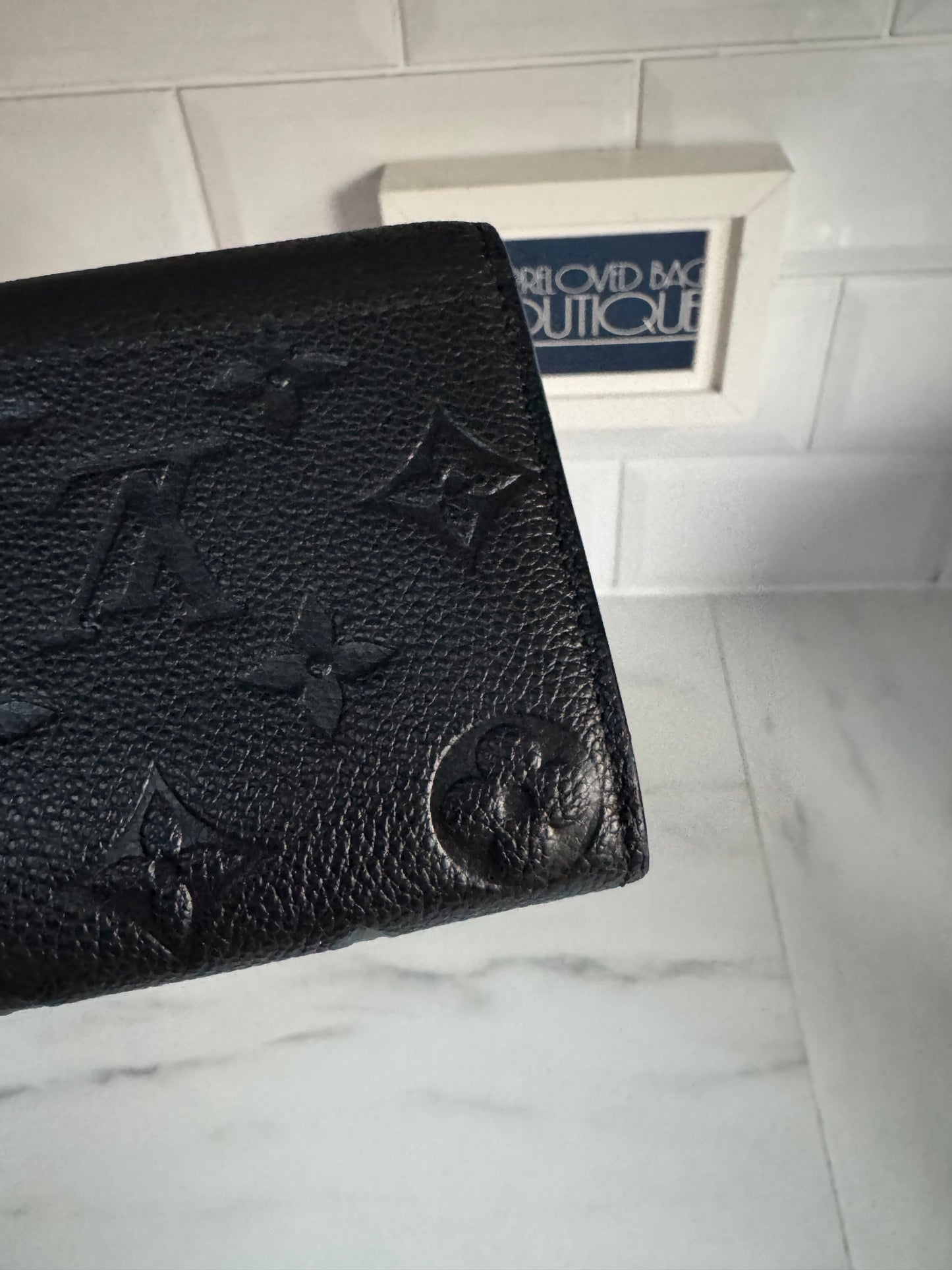 Louis Vuitton Sarah Wallet Monogram Emperiente - Black
