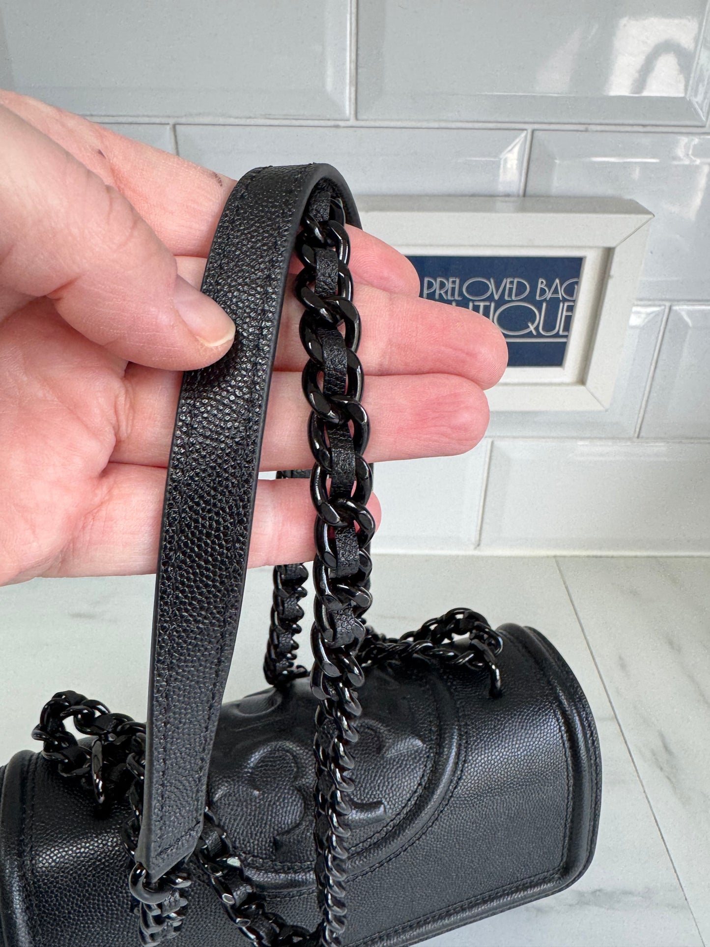 Tory Burch Fleming Shoulder Bag - Black