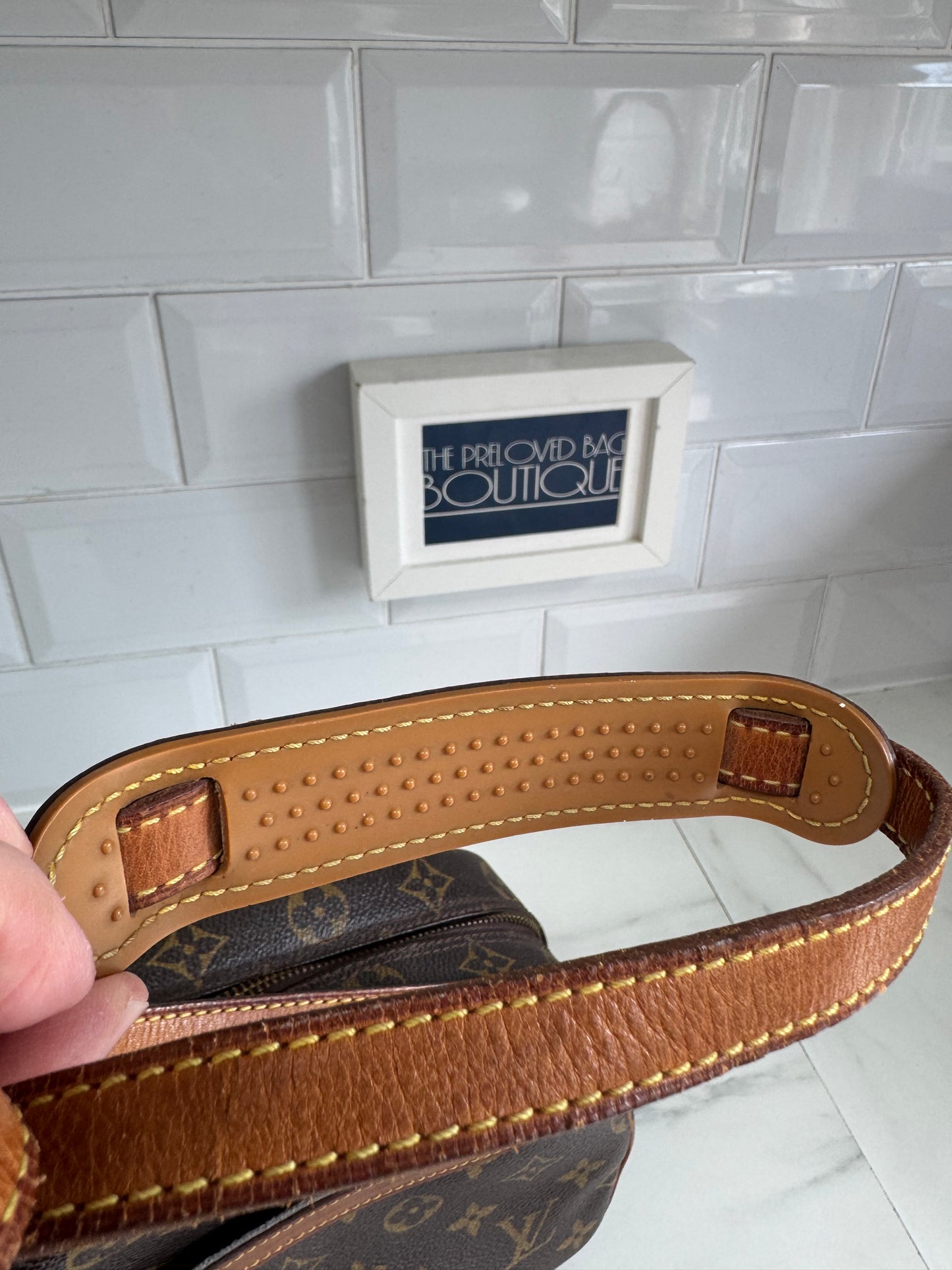 Louis Vuitton Bloise - Monogram