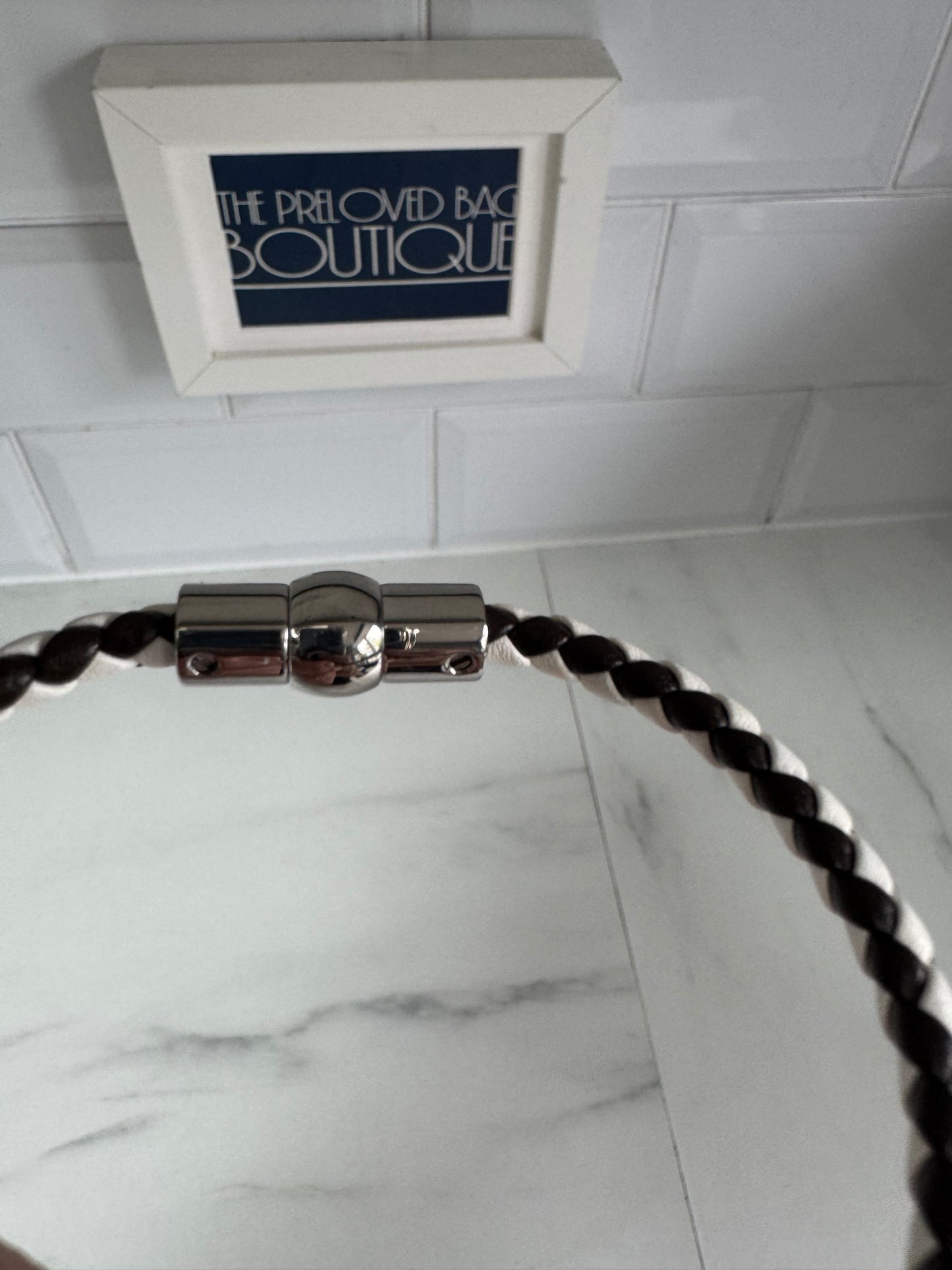 Mulberry Iris Bracelet - Black and White