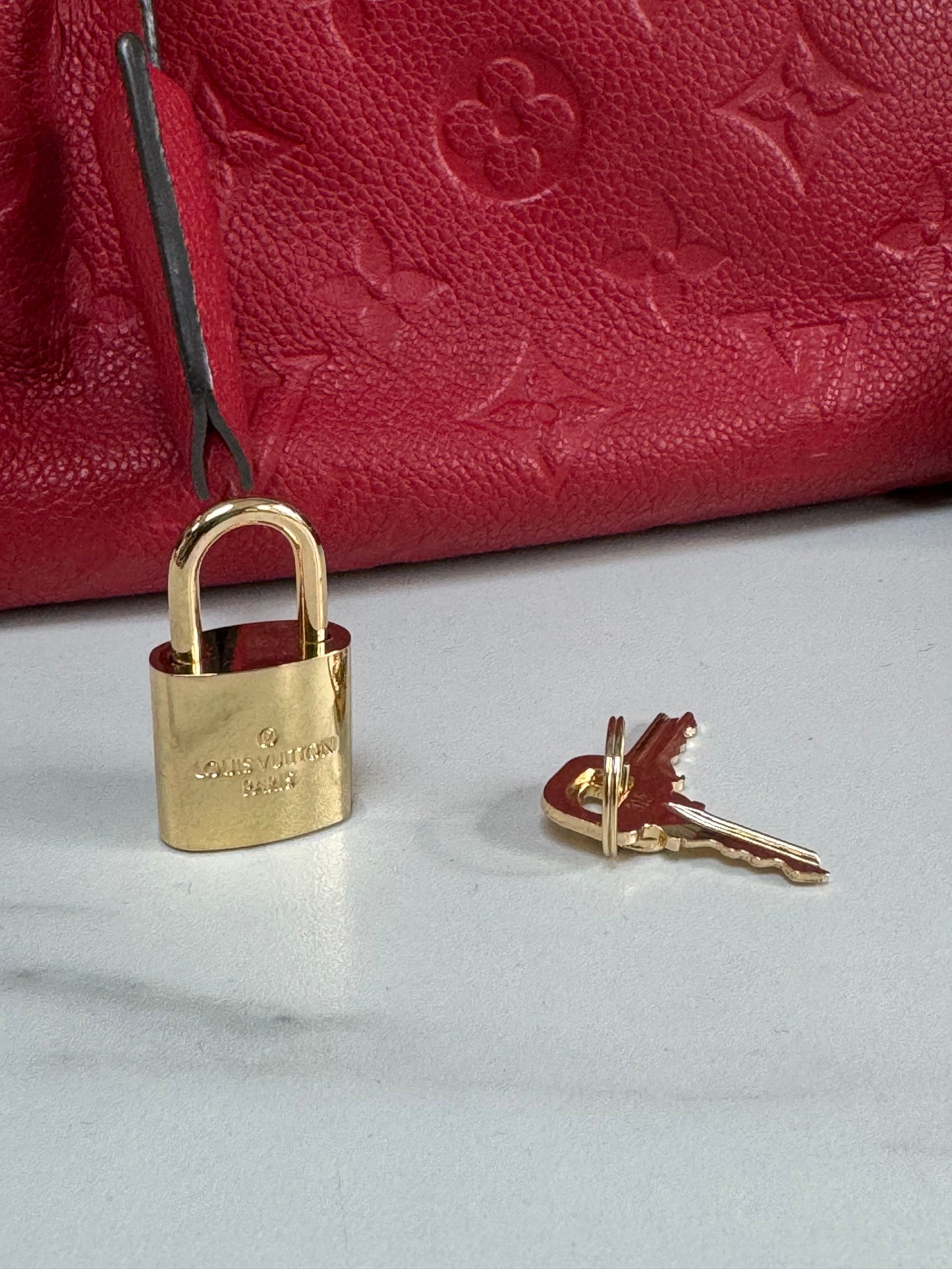 Louis Vuitton Speedy 25 Bandouliere - Red Emperiente
