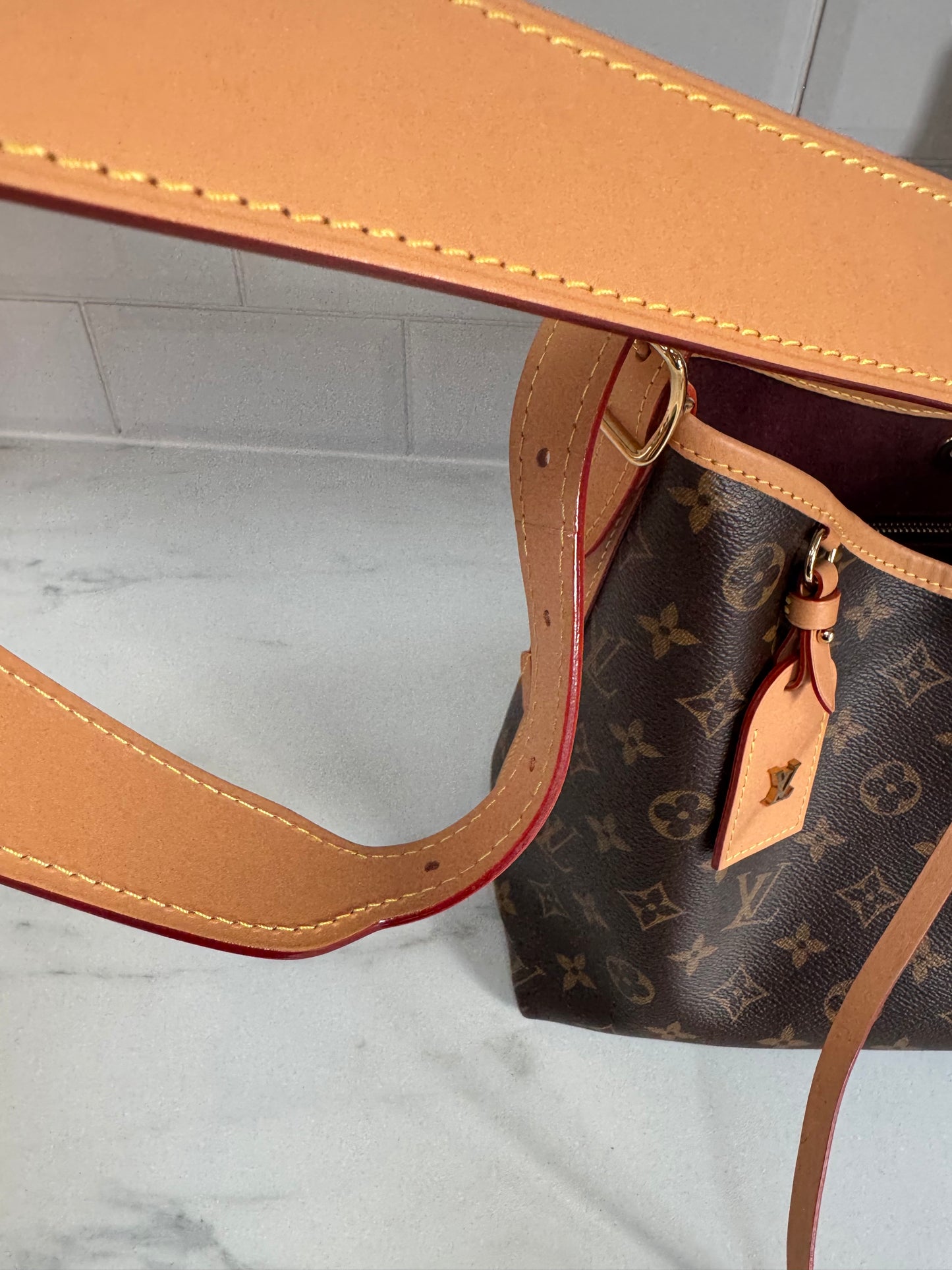 Louis Vuitton Carryall PM - Brown Monogram