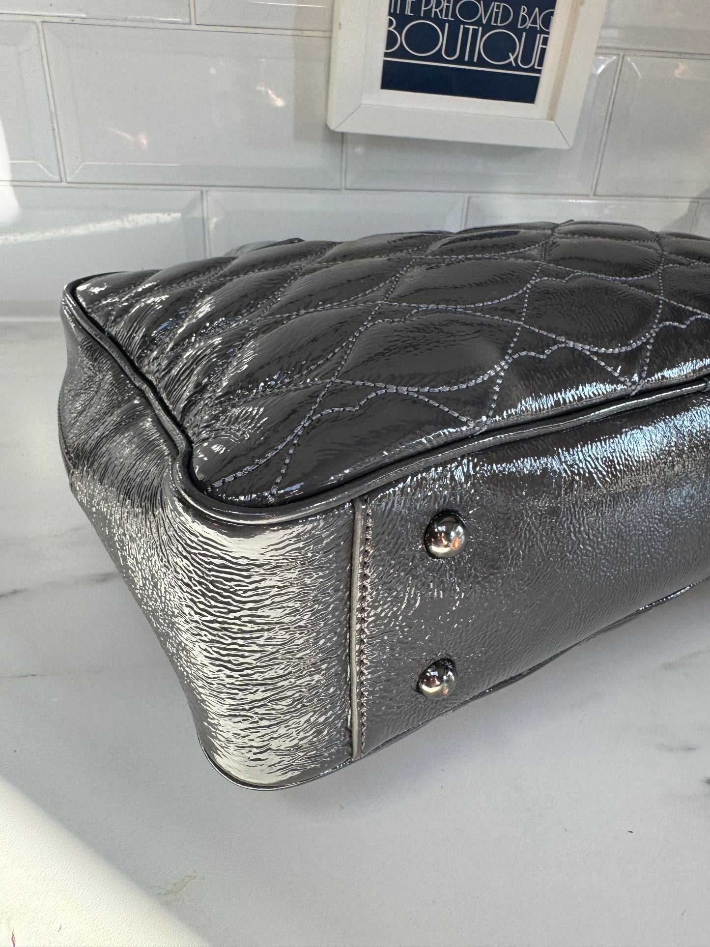 Lulu Guinness “Lips” Jenny Tote - Grey