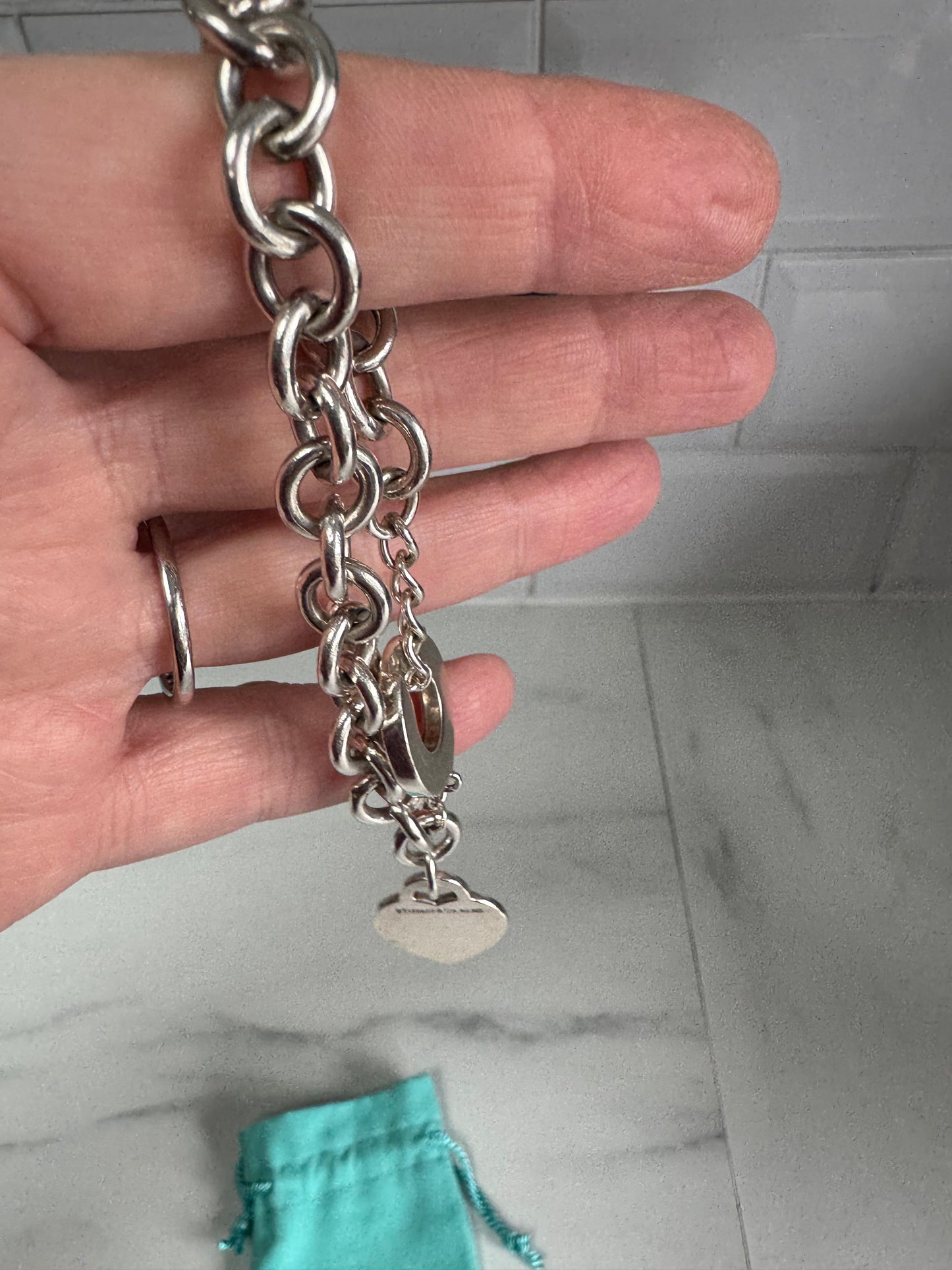 Tiffany & Co Toggle Heart Tag Bracelet - Silver